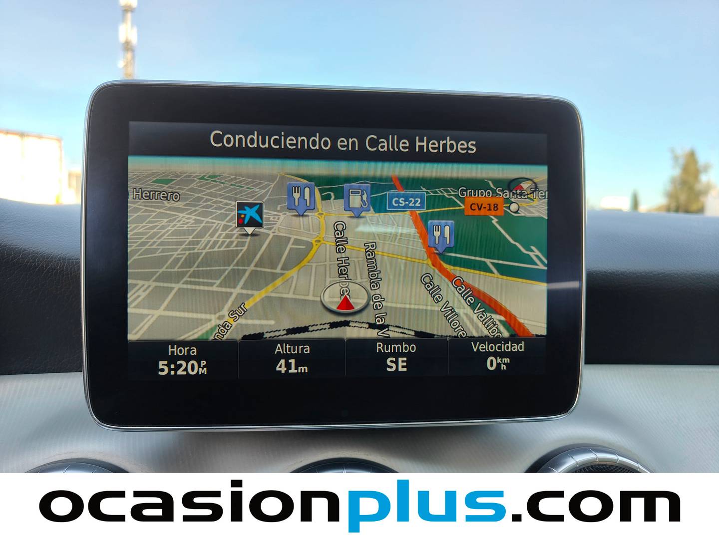 Extras y acabados del Mercedes CLA Mercedes CLA 180 Urban (122 CV)