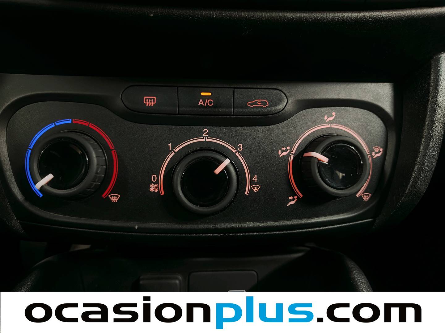 Acabados Fiat Tipo Fiat Tipo 1.3 Multijet Mirror (95 CV)