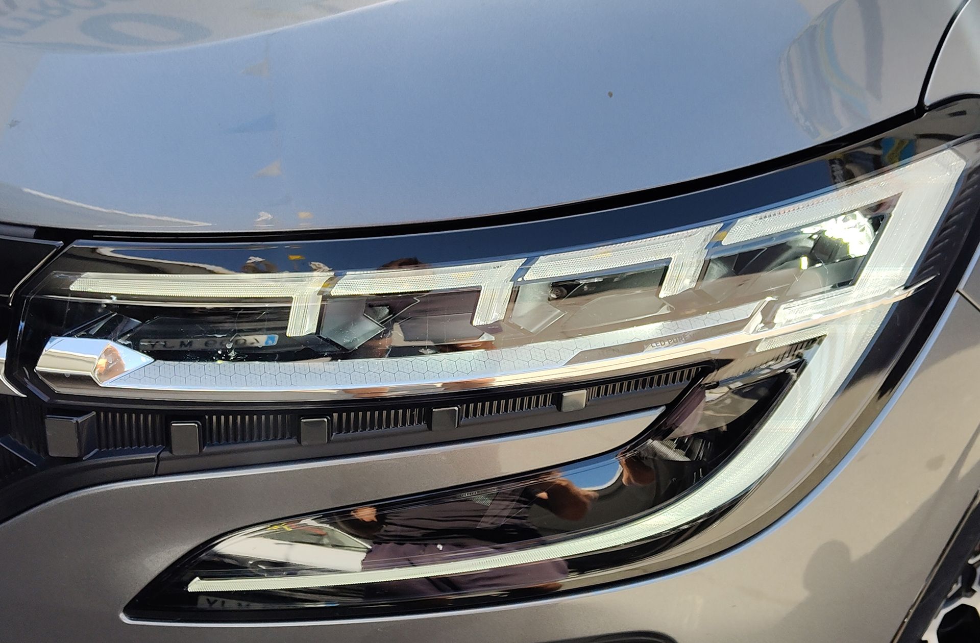 Renault Austral Techno E-Tech Full Hybrid - foto 16