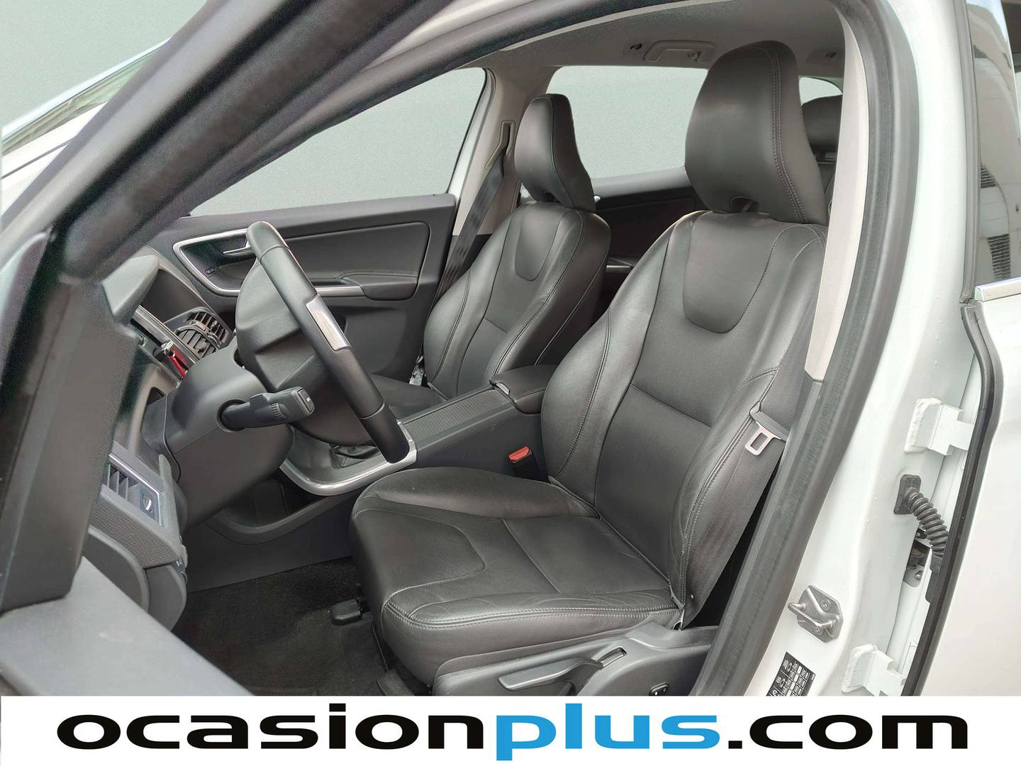 Foto Volvo XC60 Volvo XC60 D4 Momentum Auto (190 CV)