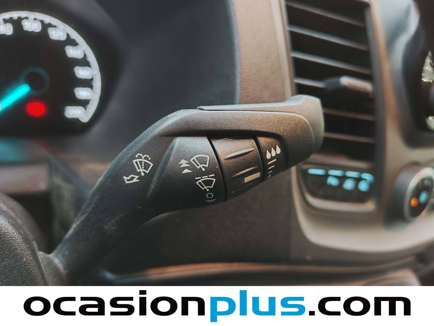 Foto Ford Transit Custom Ford Transit Custom Furgon 2.0 TDCI MHEV Limited 300 L2 (130 CV)