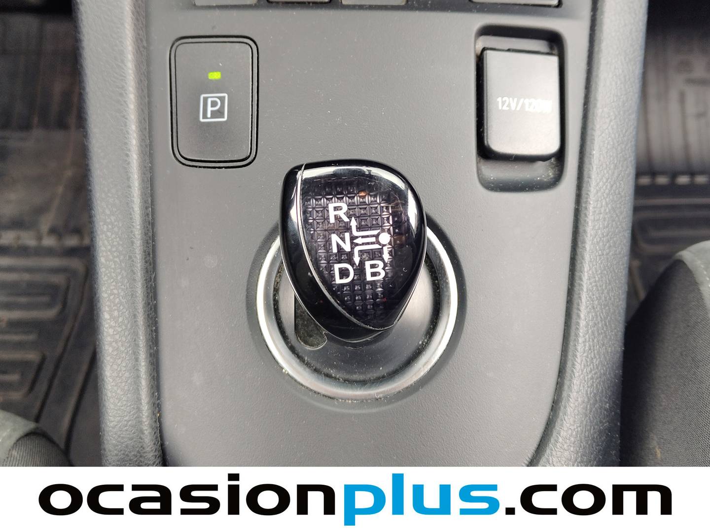 Toyota Auris Toyota Auris 140H Hybrid Feel! (136 CV) de segunda mano