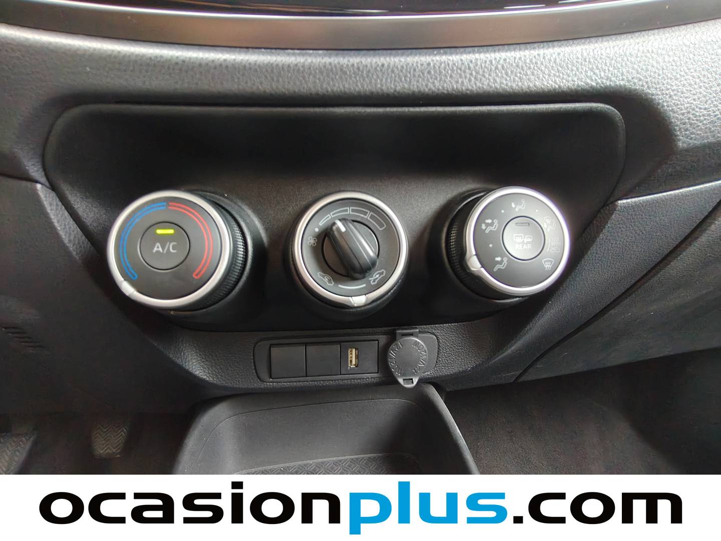 Foto Toyota Aygo X Cross Toyota Aygo X Cross 1.0 VVT-I Play  (72 CV)