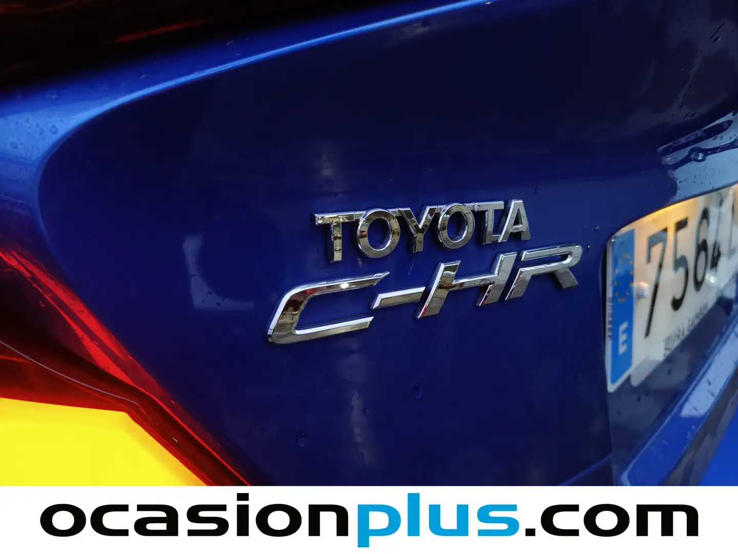 Foto Toyota C-HR Toyota C-HR 180H Advance (184 CV)