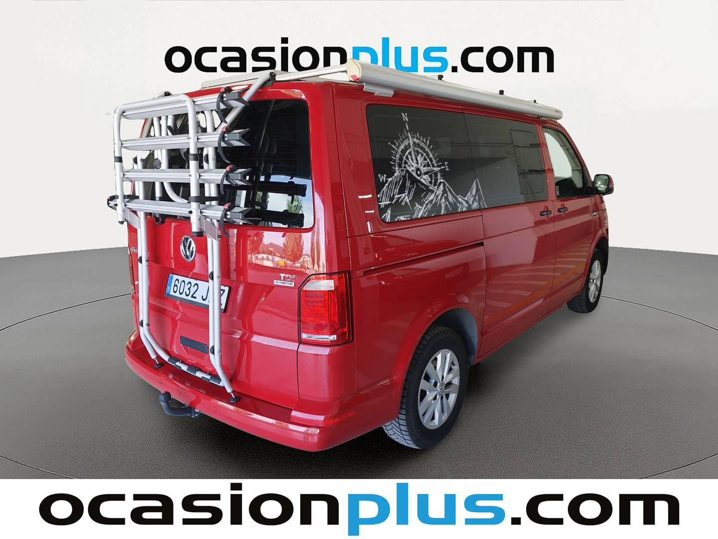 Foto delantera Volkswagen Caravelle Volkswagen Caravelle Trendline Batalla Corta 2.0 TDI BMT (102 CV) derecha