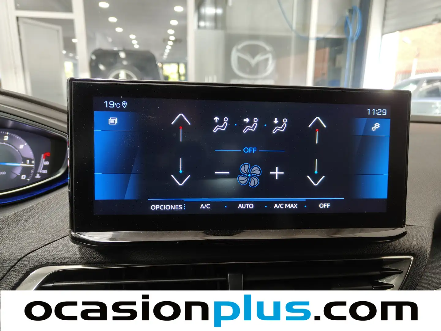 Foto Peugeot 3008 Peugeot 3008 BlueHDi 130 S&S Allure Pack EAT8 (130 CV)