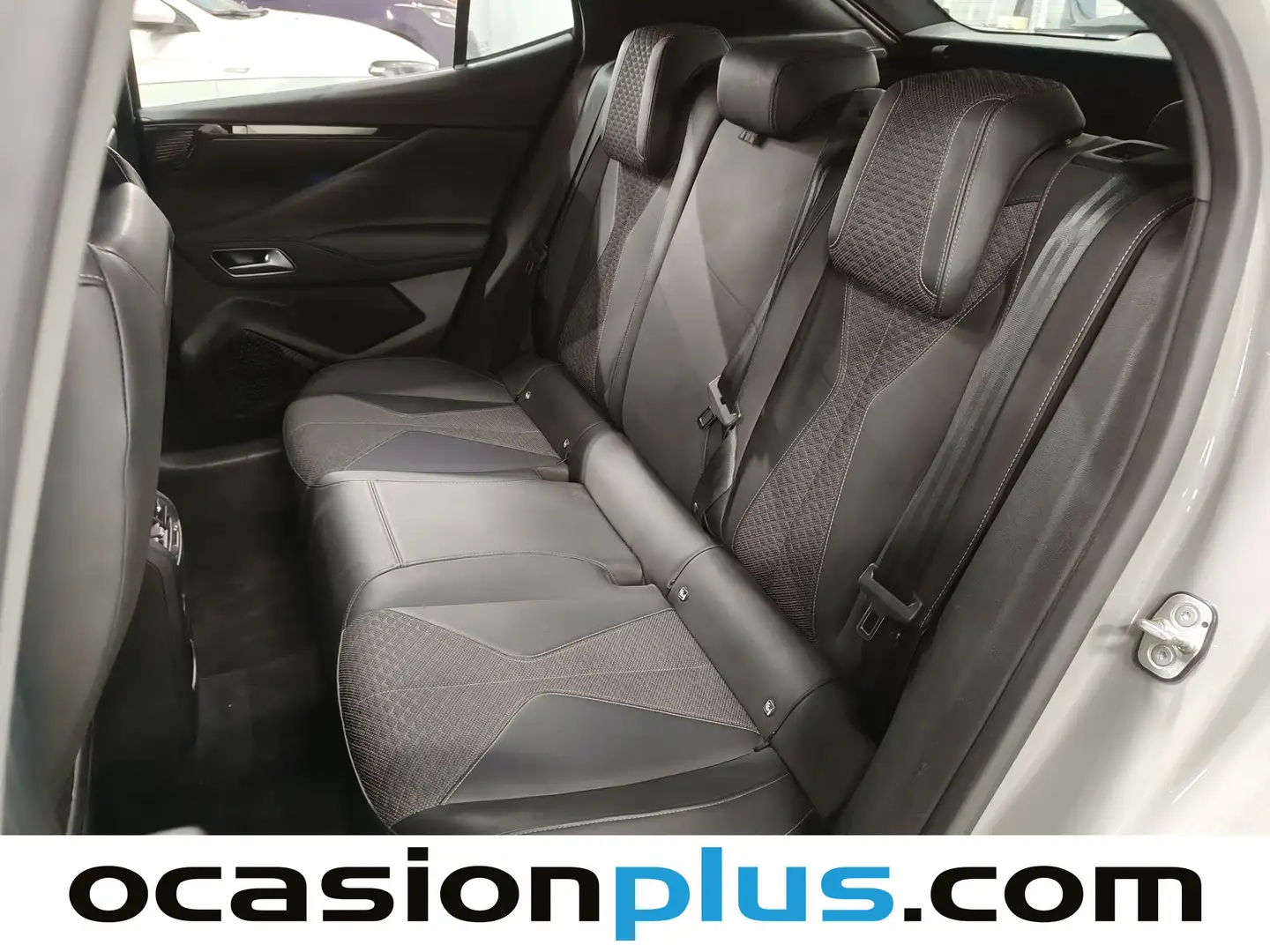 Foto DS DS 4 DS DS4 BlueHDi 130 Trocadero Auto (130 CV)