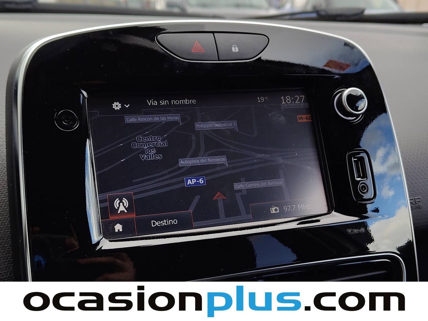 Equipamiento del Renault Clio Renault Clio Zen Energy TCe (120 CV) EDC