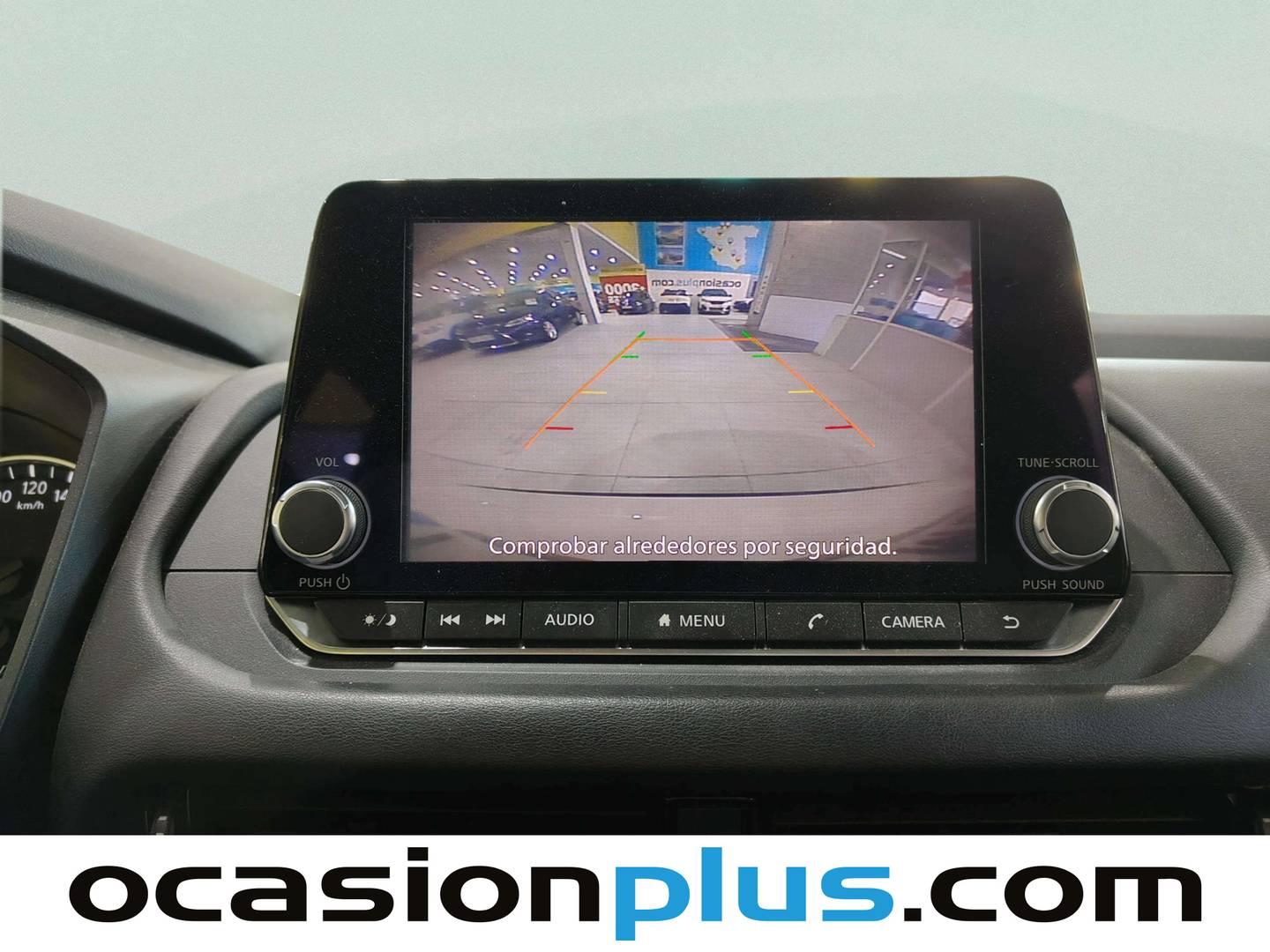 Equipamiento del Nissan QASHQAI Nissan Qashqai DIG-T 158 mHEV Acenta Xtronic (158 CV)