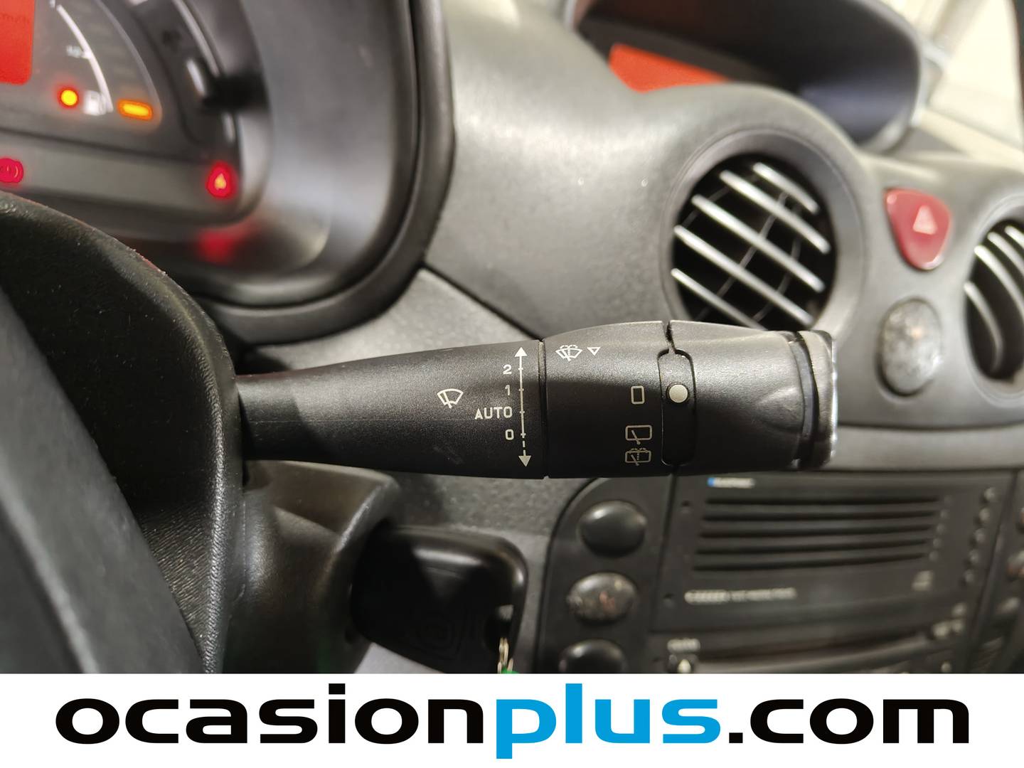 Foto Citroën C3 Citroen C3 1.4 HDI Exclusive (70 CV)