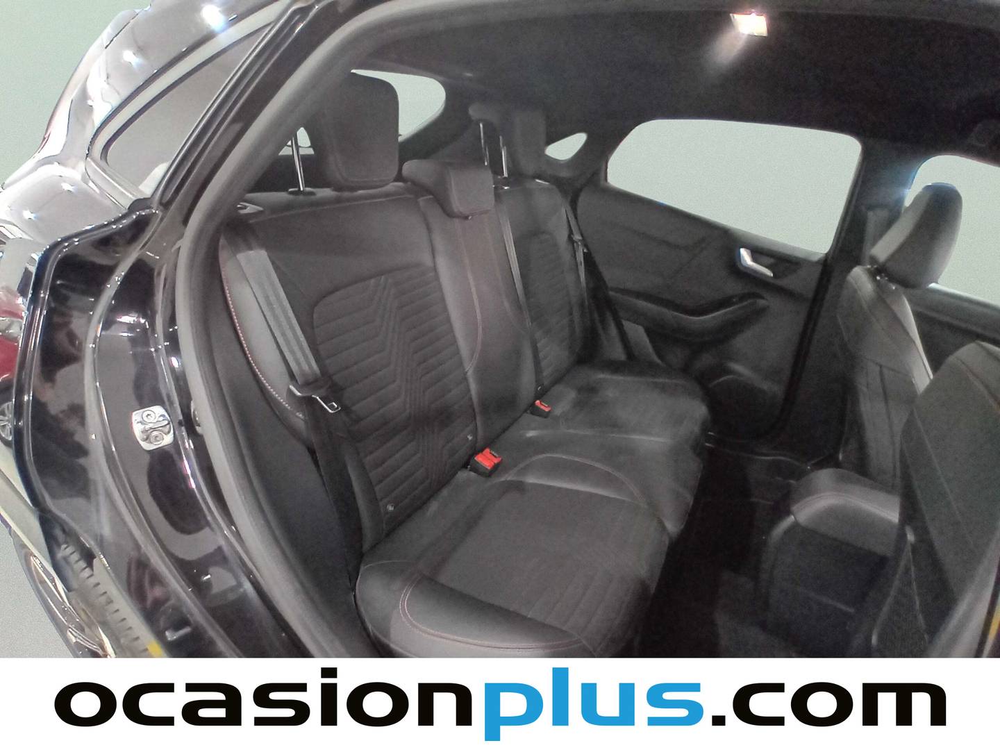 Foto Ford Puma Ford Puma 1.0 EcoBoost MHEV ST-Line X Auto (125 CV)