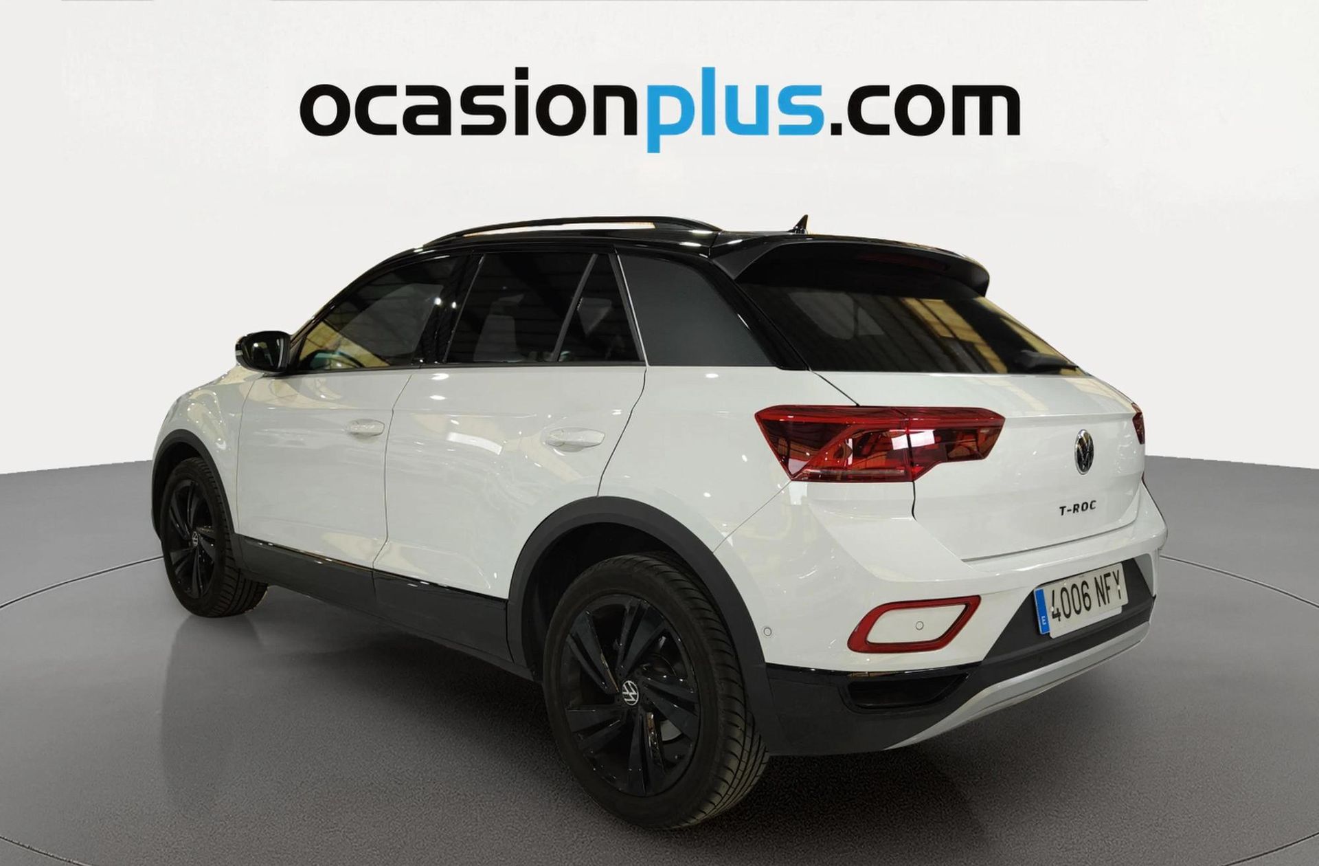 Volkswagen T-Roc Dark Line 1.5 TSI DSG - foto 3