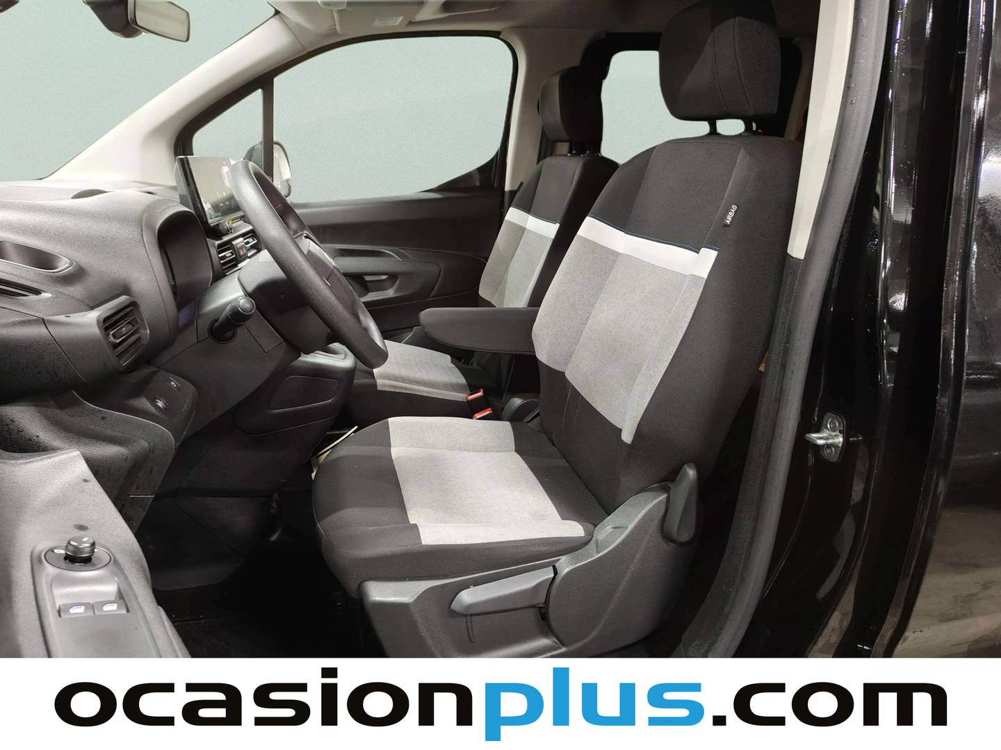 Foto Citroën Berlingo Citroen Berlingo BlueHDi 130 S&S Talla XL Plus  (130 CV)