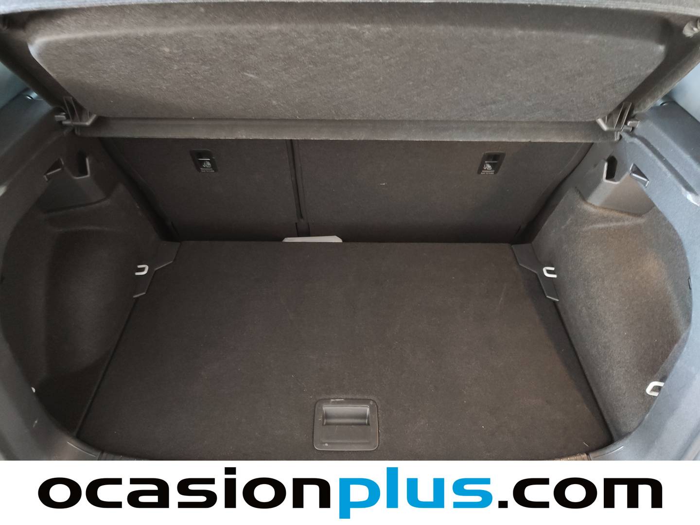 Foto Volkswagen T-Cross Volkswagen T-Cross R-Line 1.0 TSI (116 CV) DSG