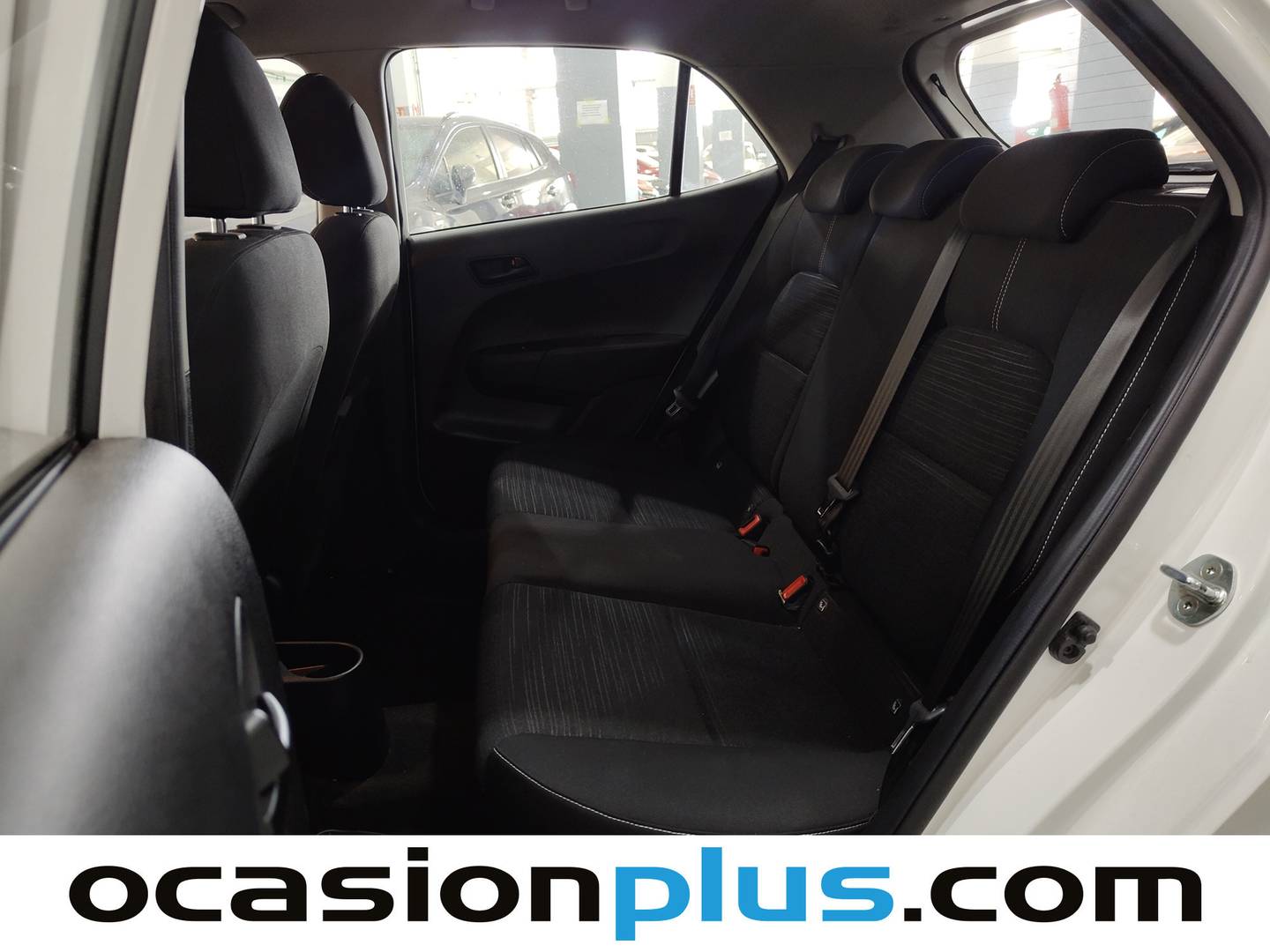 Foto asientos traseros KIA Picanto KIA Picanto 1.2 CVVT Eco-Dynamics x-Tech16 (85 CV)