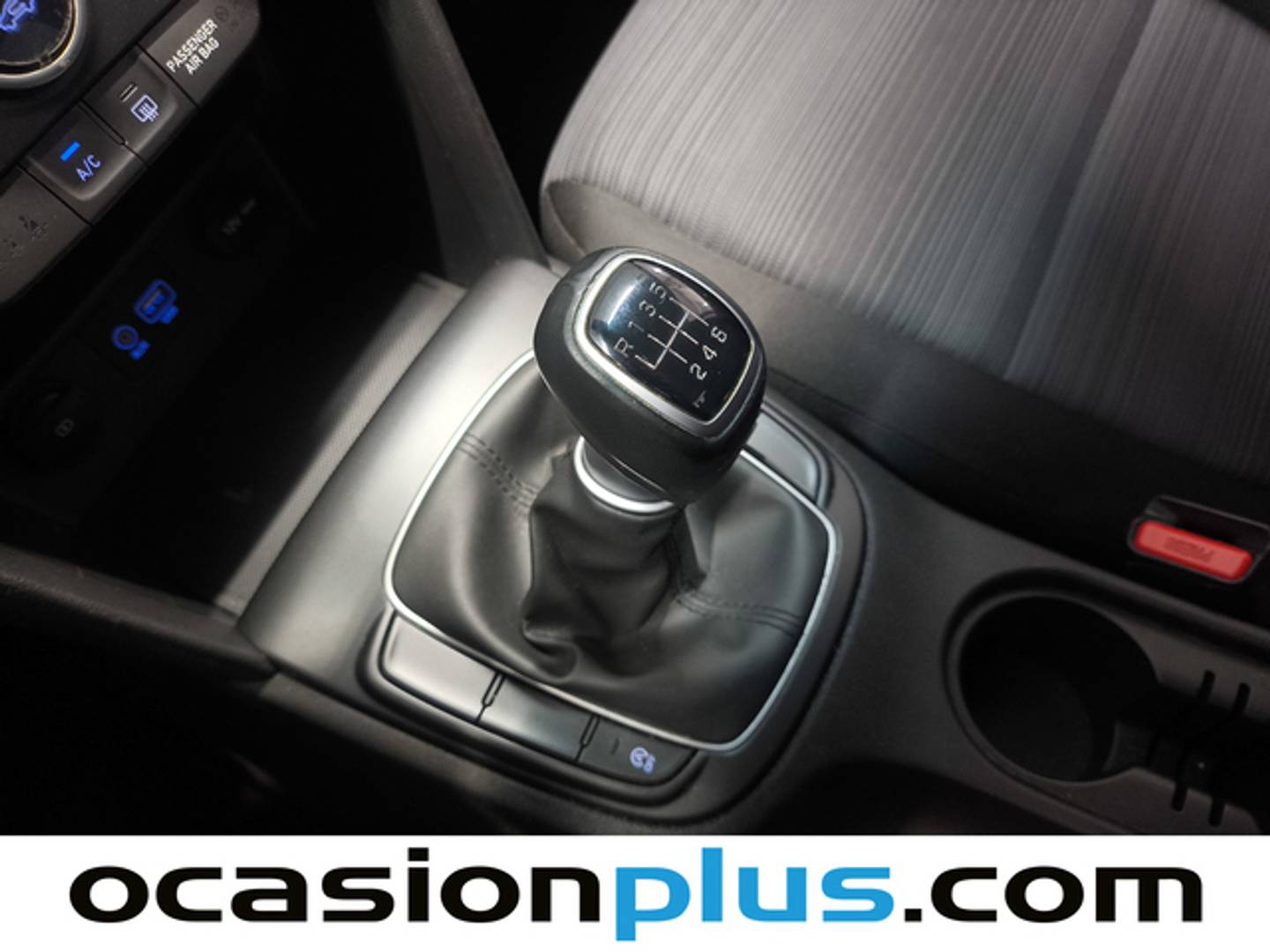 Hyundai Kona Hyundai Kona 1.0 TGDi Essence 4x2 (120 CV) de segunda mano