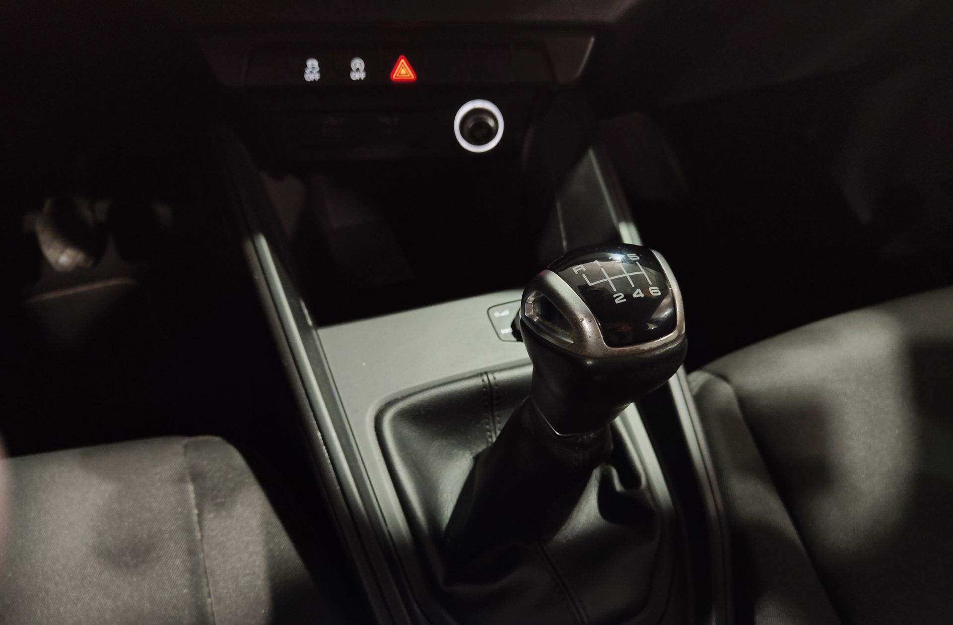 Audi A1 Sportback S line 30 TFSI - foto 5