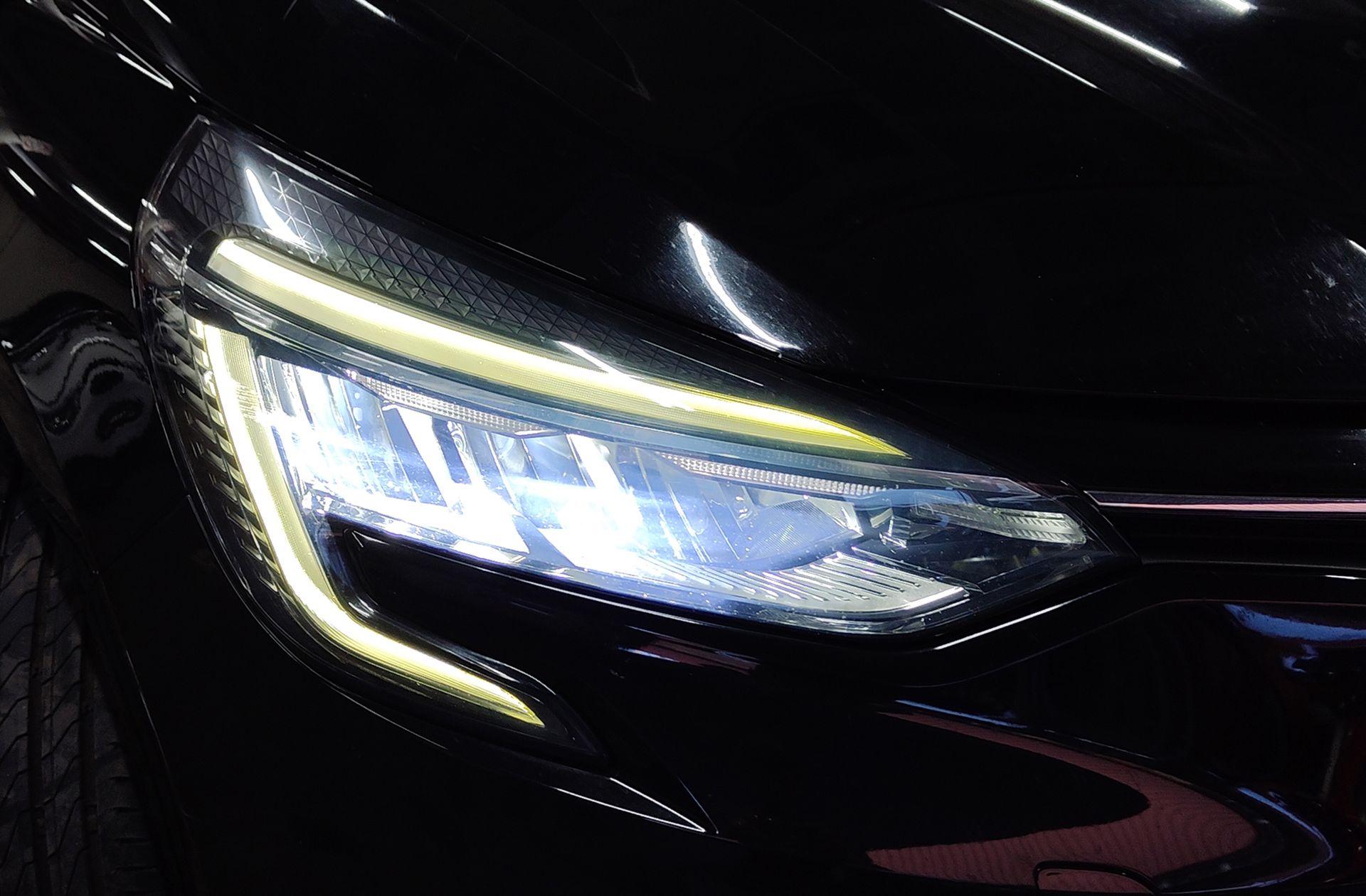 Renault Clio Zen TCe GPF - foto 16