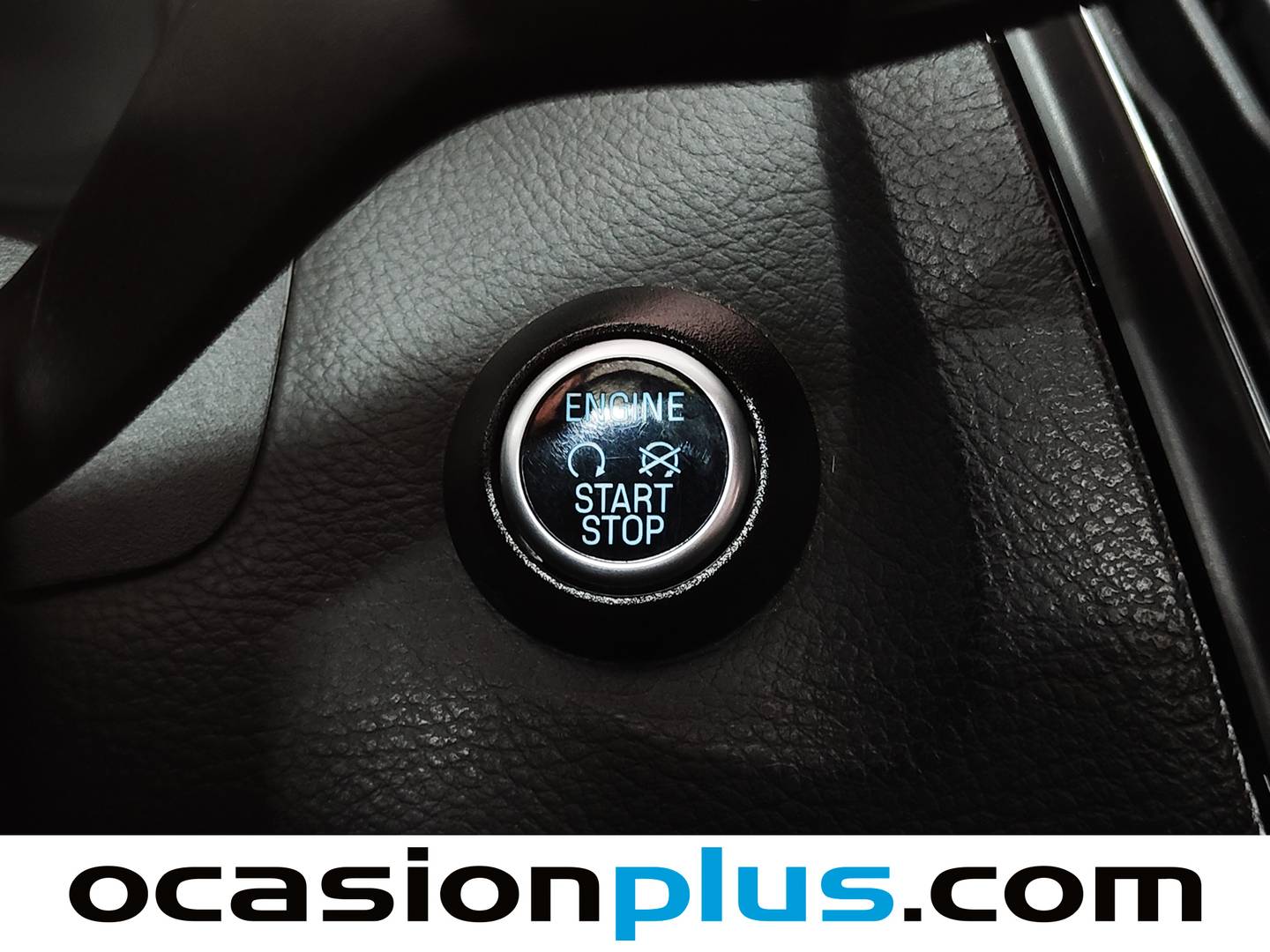 Foto Ford Focus Ford Focus 1.0 Ecoboost ST-Line Black&Red (125 CV)