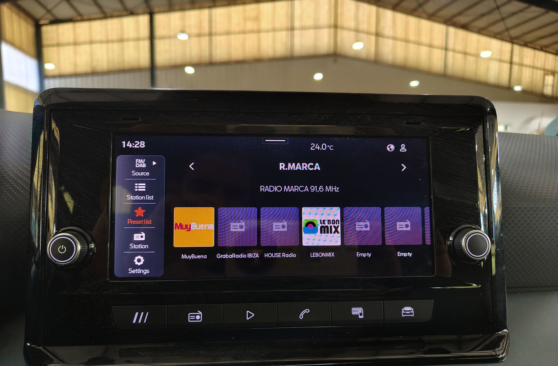 SEAT Arona 1.0 TSI Xperience Special Edition - foto 26