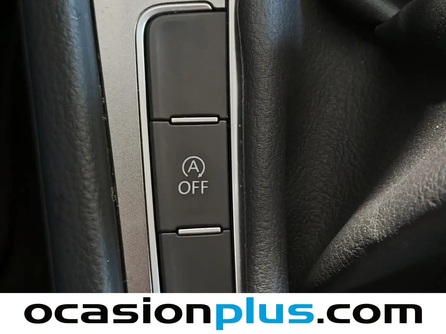 Foto Volkswagen Golf Volkswagen Golf Special Edition 1.2 TSI BMT (110 CV)