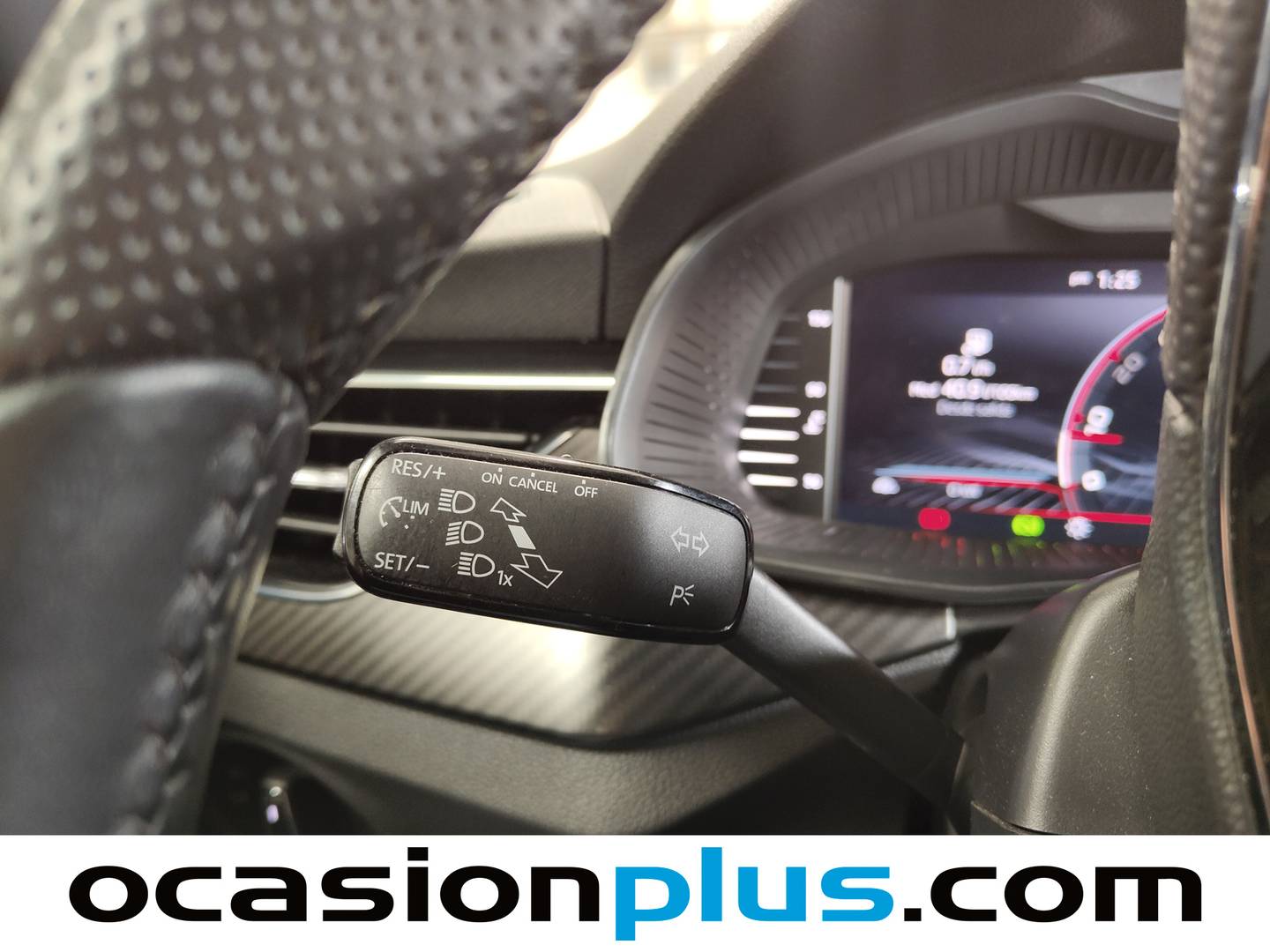 Skoda Kamiq Skoda Kamiq 1.5 TSI Montecarlo DSG (150 CV) seminuevo