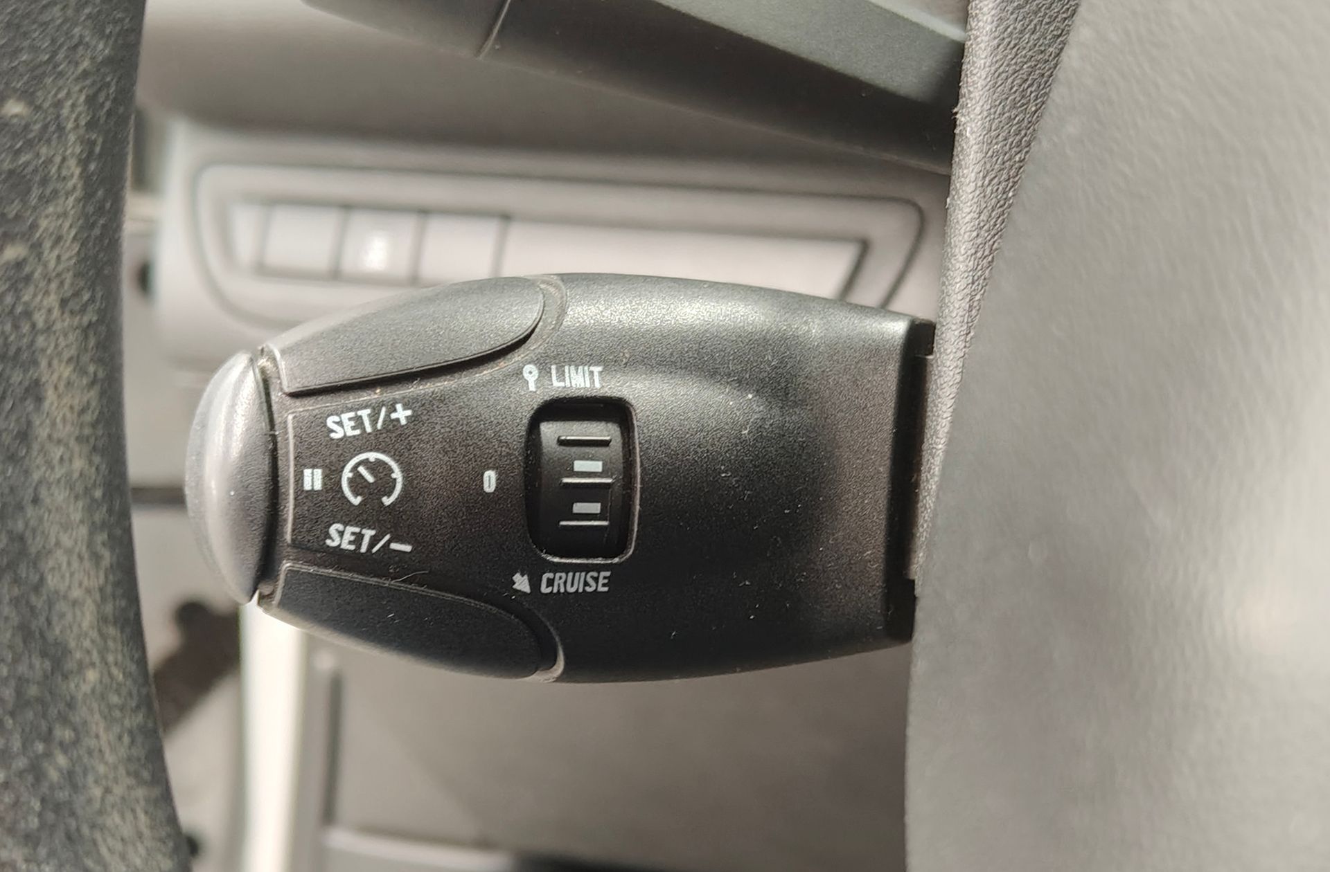 Peugeot 208 1.4 HDi Active - foto 21