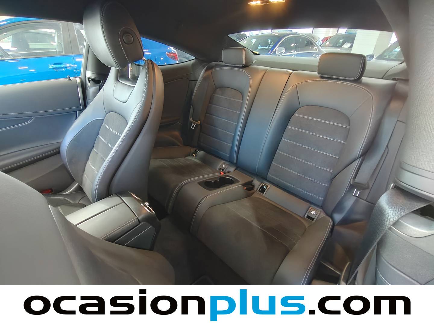 Foto asientos traseros Mercedes Clase C Mercedes Clase C Coupe 220 d (194 CV) Pack AMG