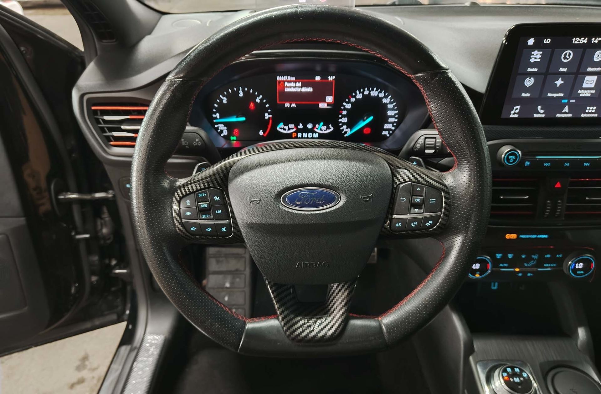 Ford Focus 1.5 EcoBlue ST-Line - foto 21