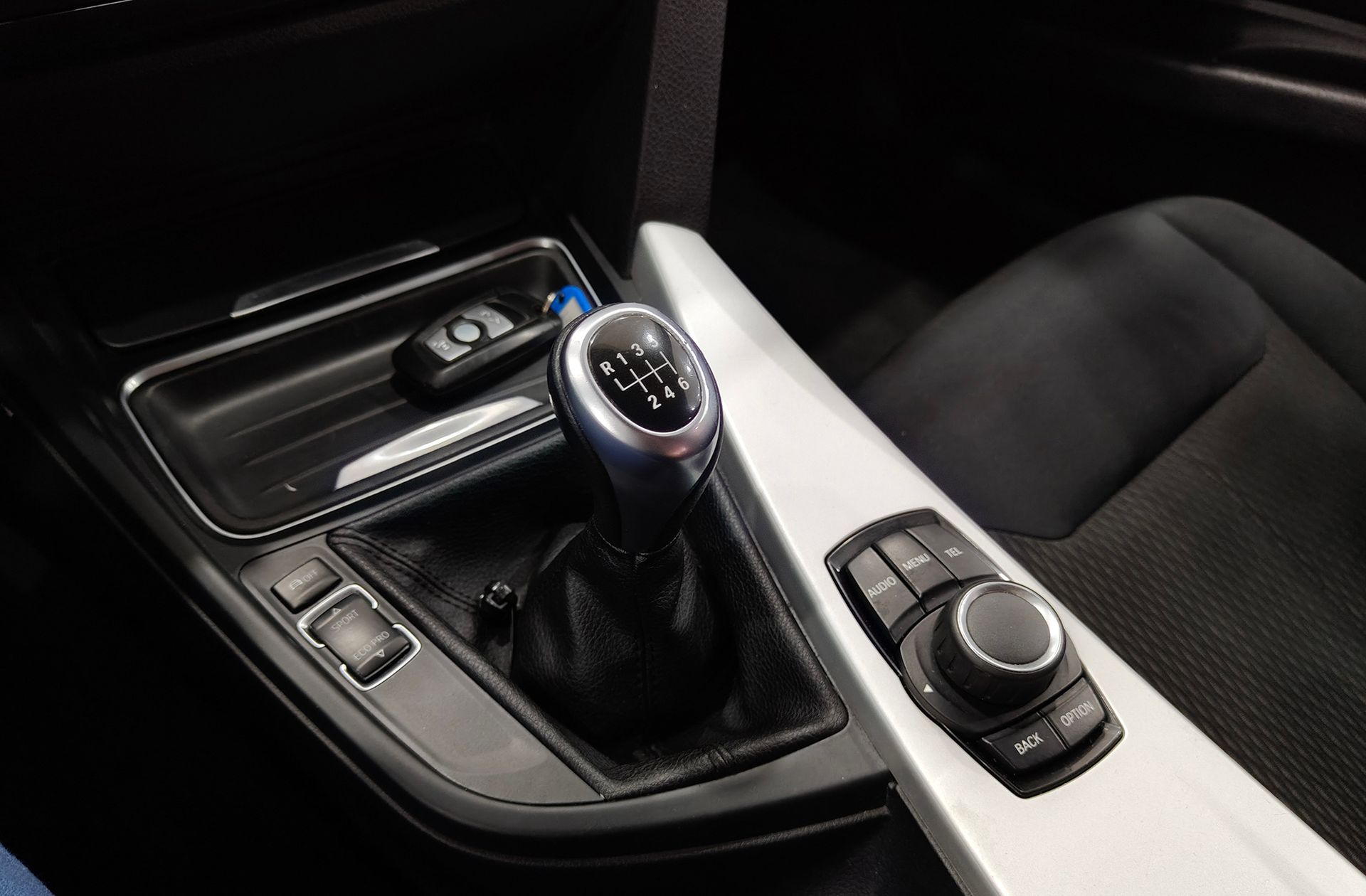 BMW Serie 3 318d - foto 5