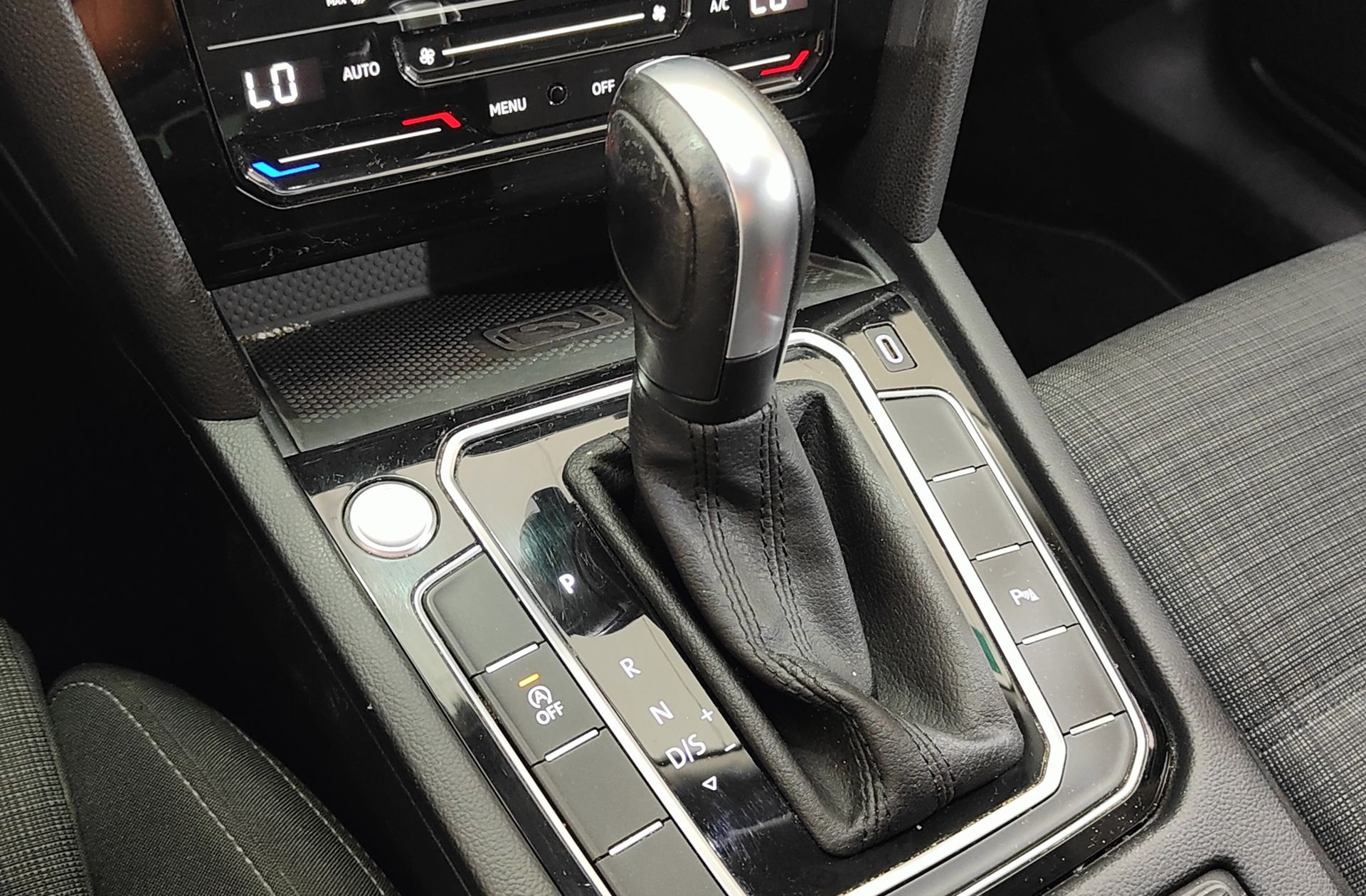 Volkswagen Passat Variant Executive 1.5 TSI DSG - foto 5