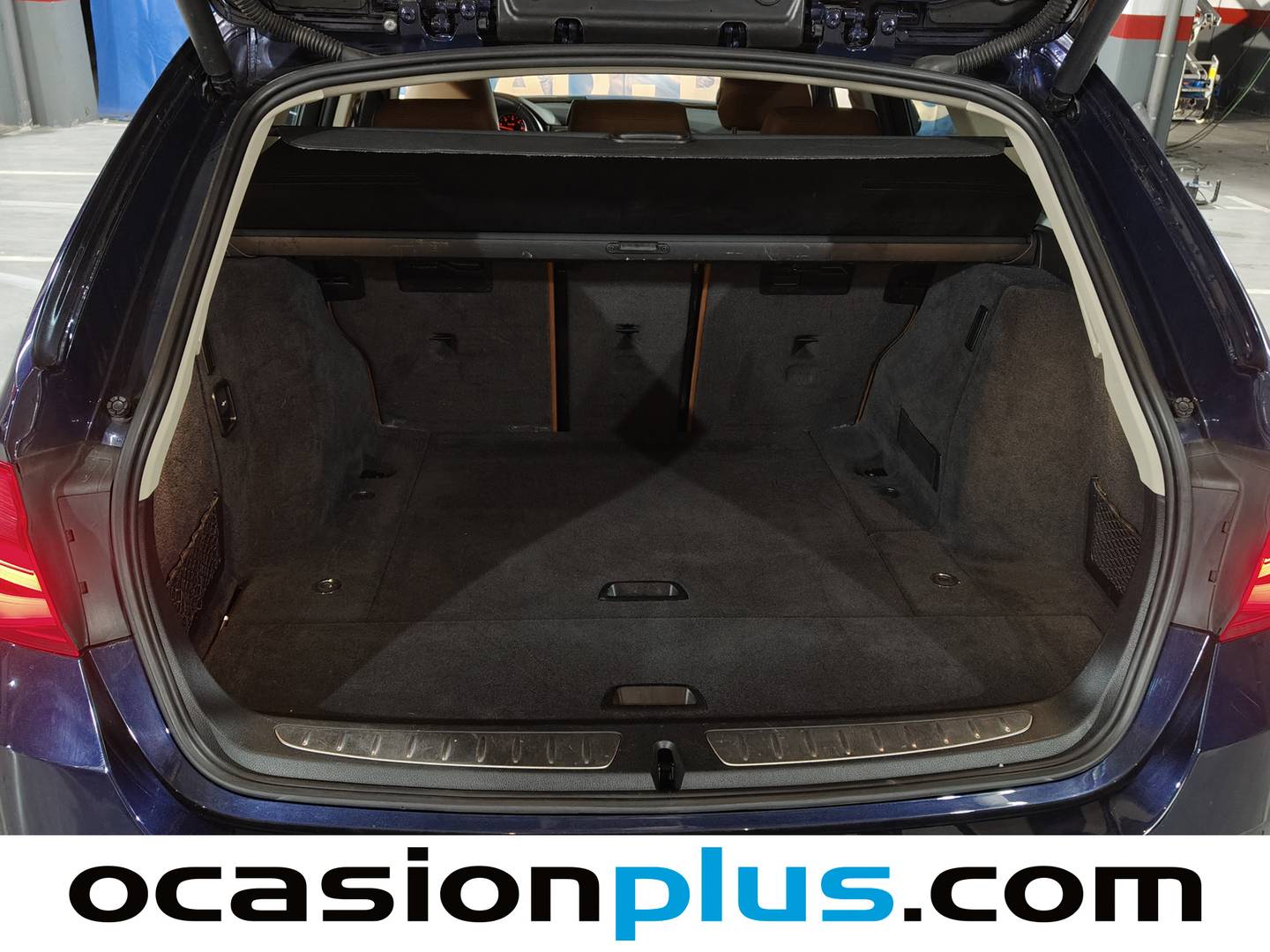 Foto BMW Serie 3 BMW Serie 3 330d Touring (258 CV) Pack Luxury Line