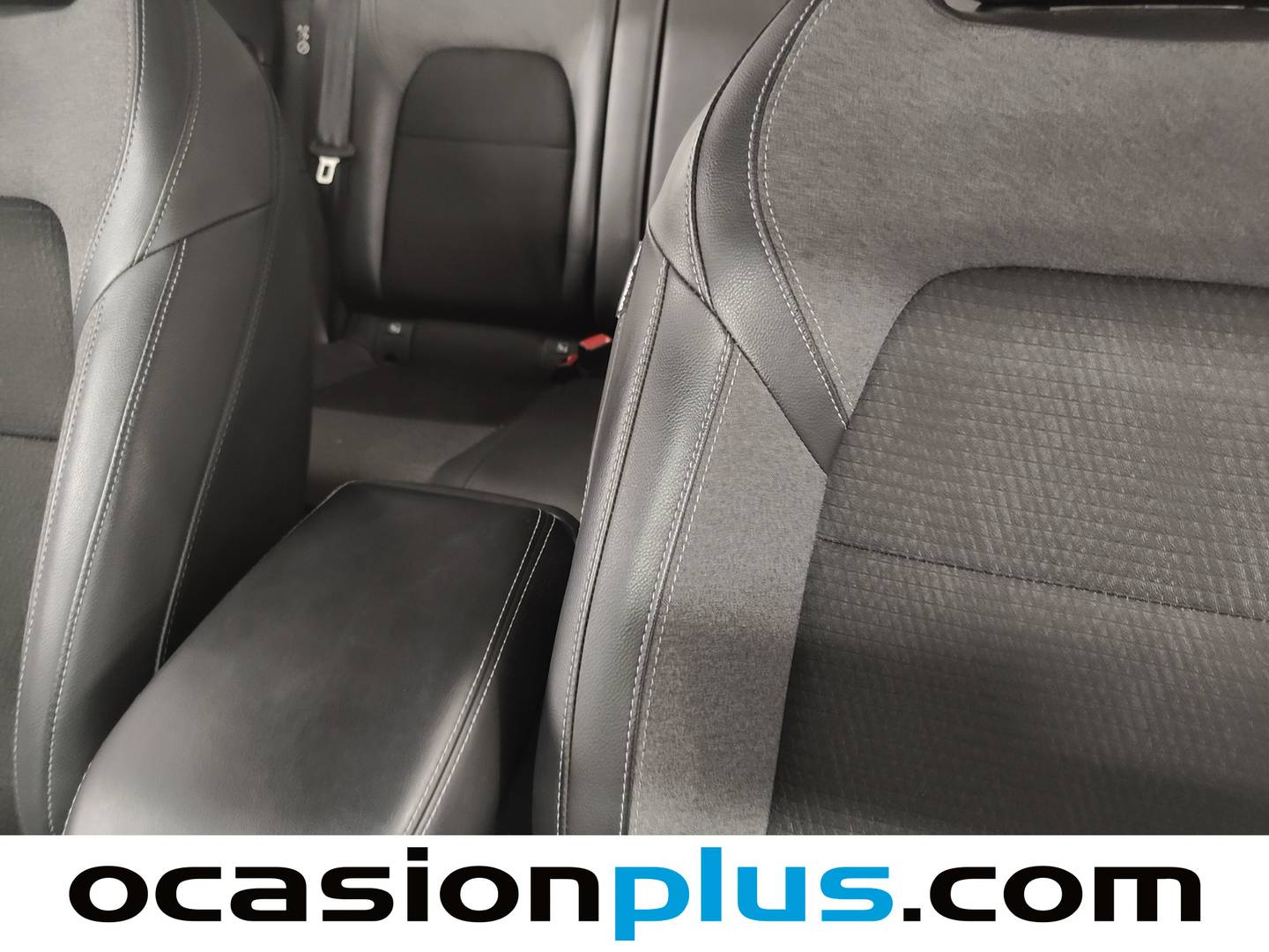 Foto Nissan QASHQAI Nissan Qashqai DIG-T 140 mHEV N-Connecta 4x2 (140 CV)