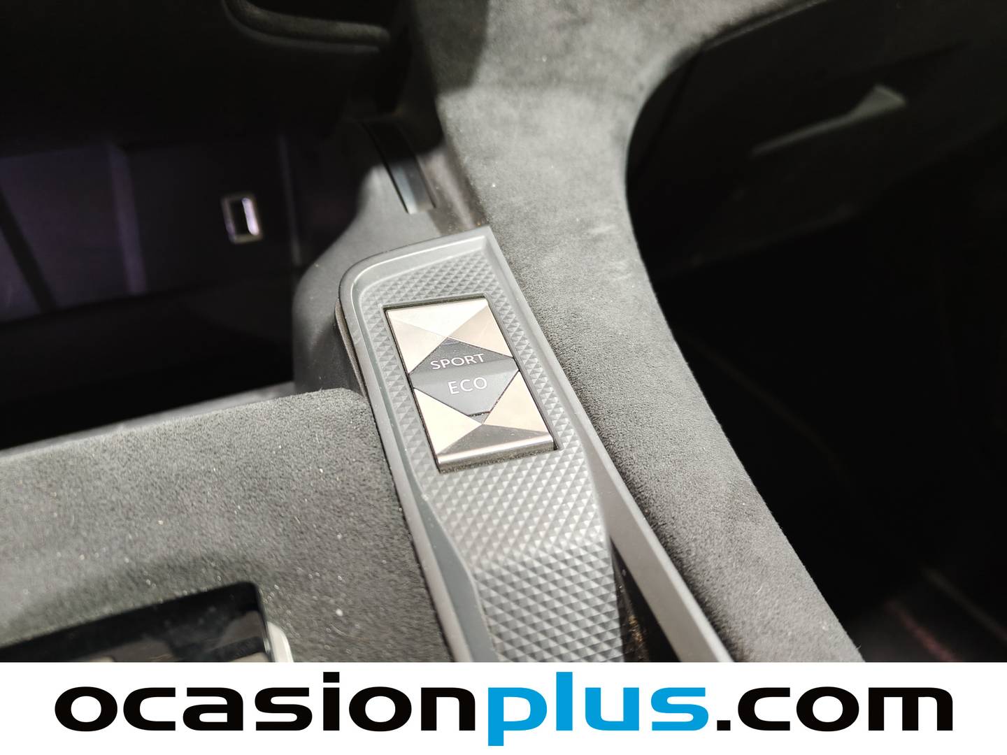 DS DS 7 Crossback DS DS7 Crossback PureTech 225 Performance Line Auto (225 CV) 225cv