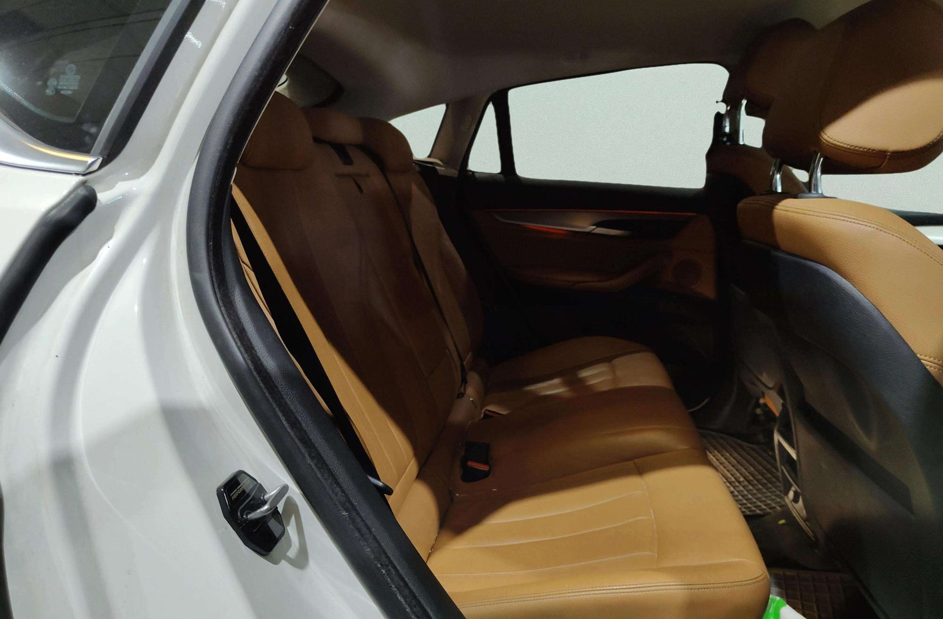 BMW X6 xDrive30d - foto 17