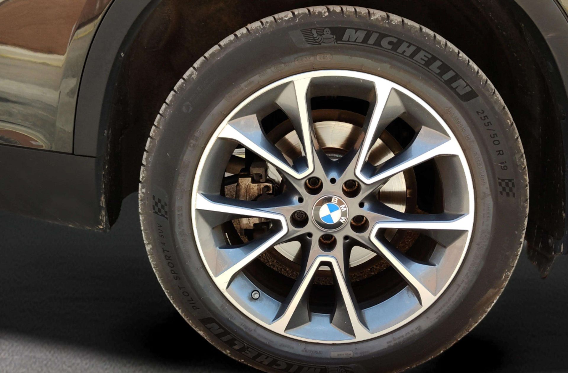 BMW X5 xDrive30d - foto 39