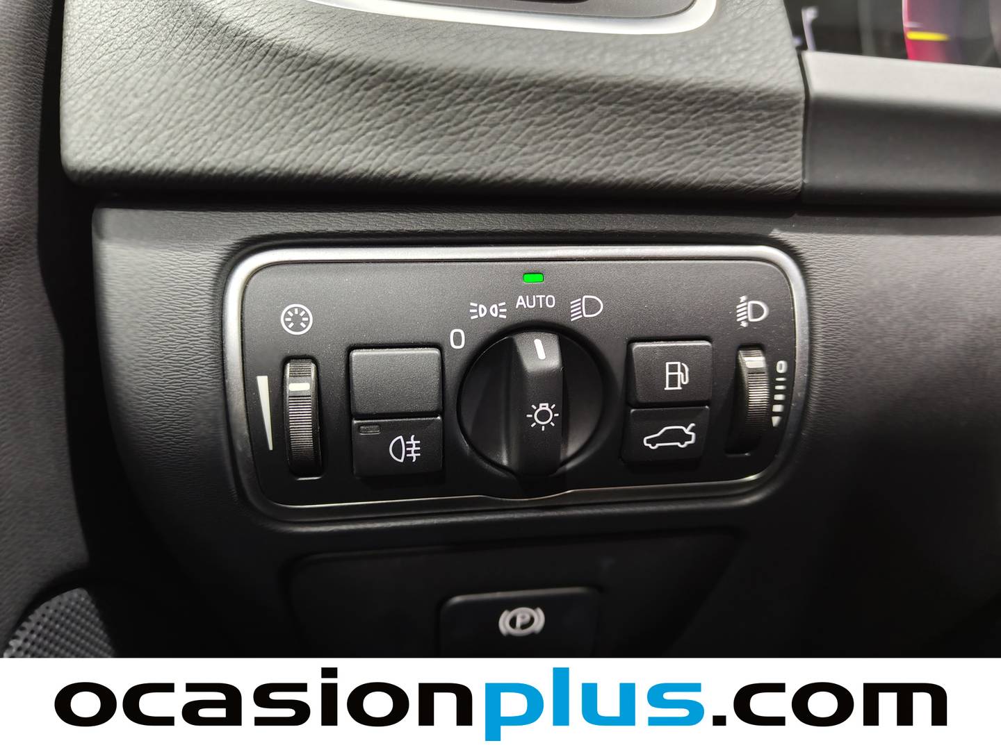 Extras del Volvo V60 Cross Country Volvo V60 Cross Country D3 Kinetic Auto (150 CV)