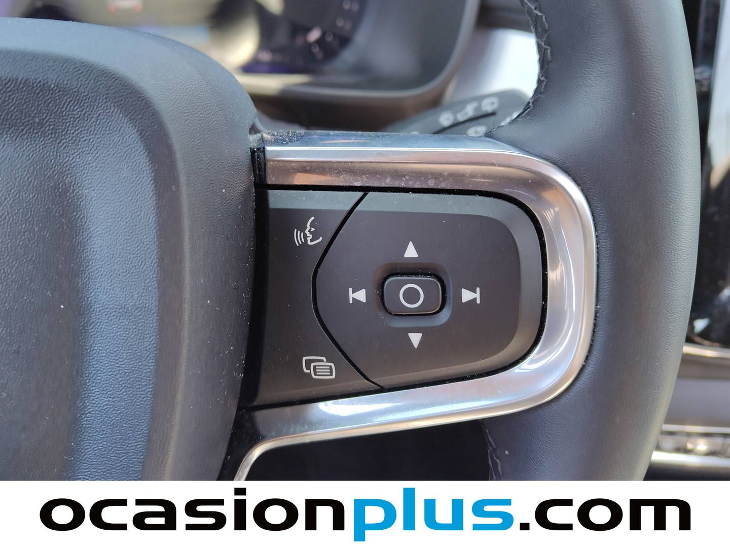 Volvo XC40 Volvo XC40 B3 Gasolina Mild hybrid Black Edition Ultra Auto (163 CV) al mejor precio