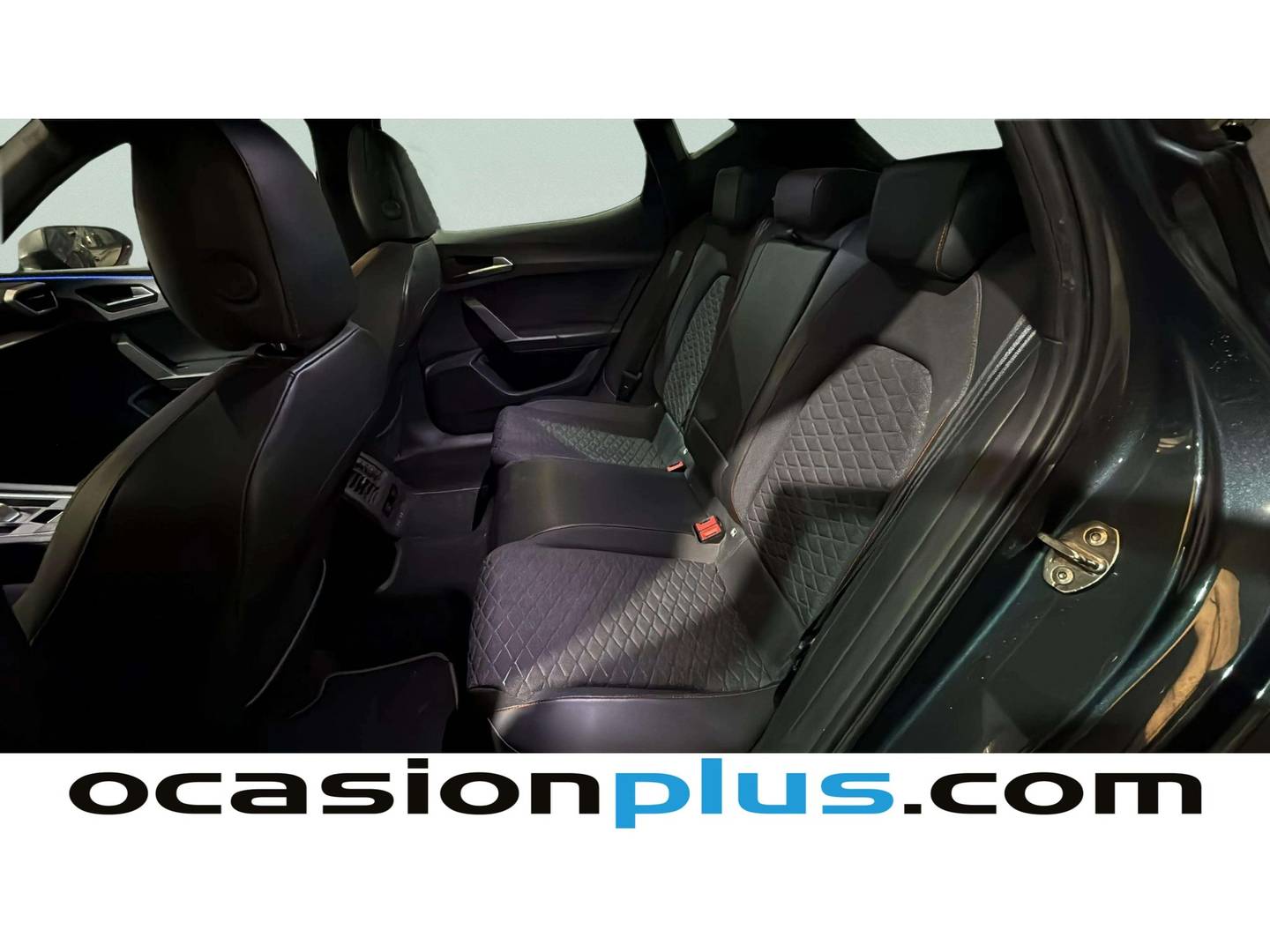 Foto asientos traseros Seat León Seat León 1.4 e-Hybrid S&S FR Go XL DSG (204 CV)