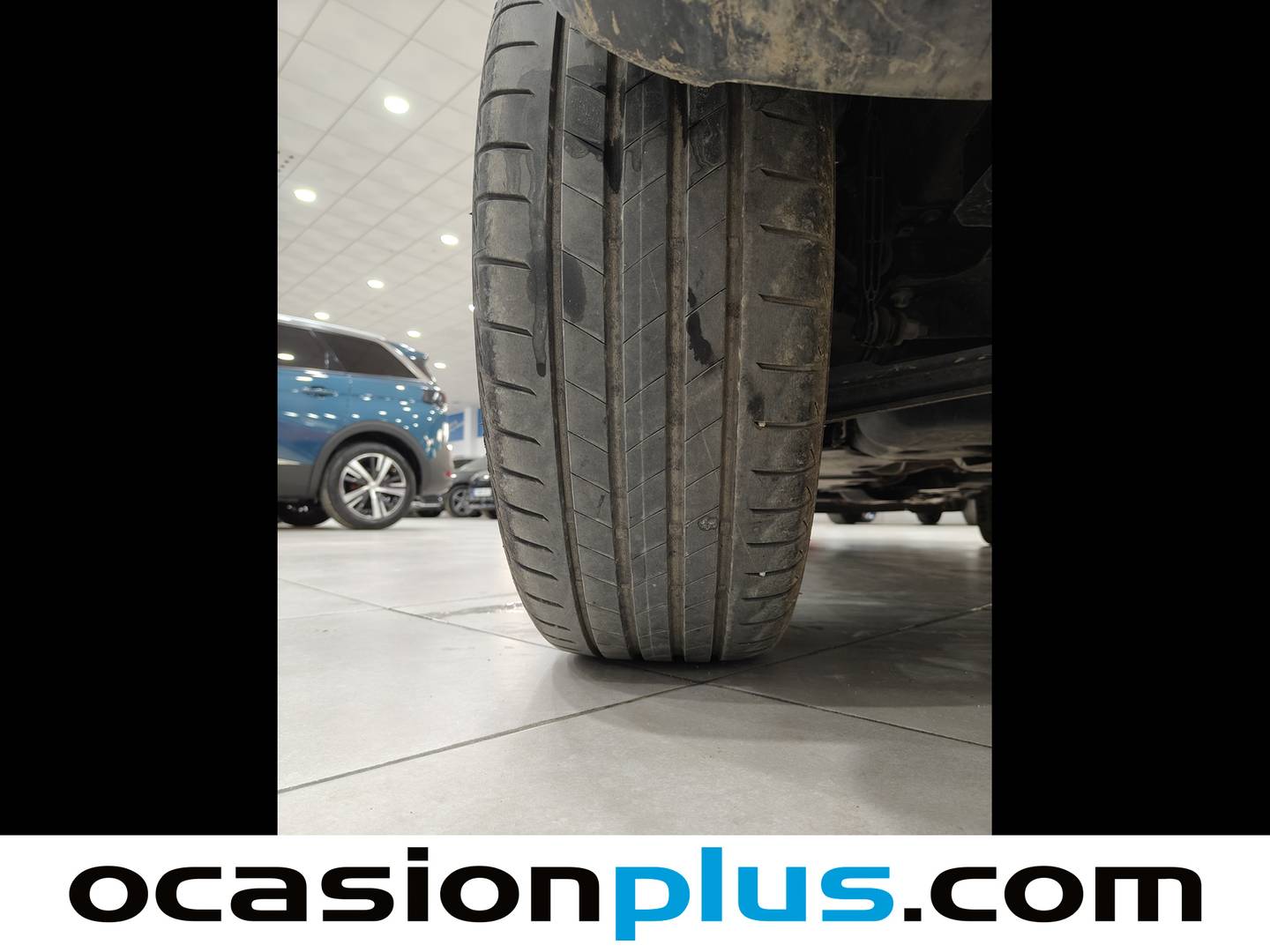 Foto Jeep Compass Jeep Compass 1.3 Gse Night Eagle FWD MT (130 CV)