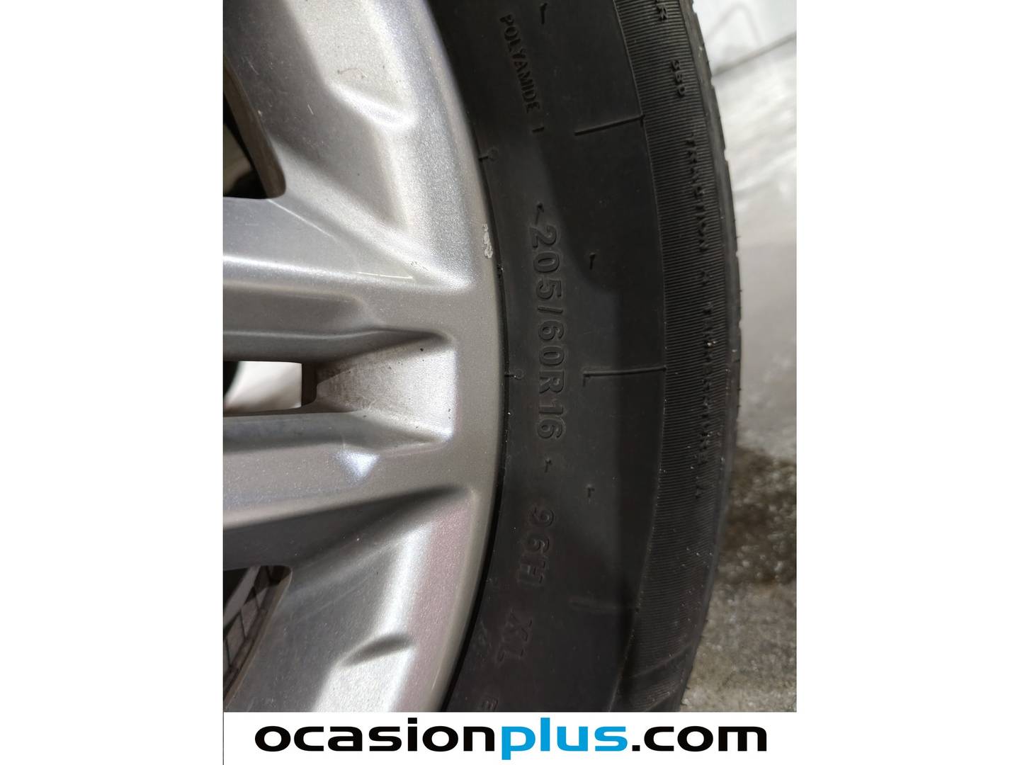 Foto Hyundai Kona Hyundai Kona 1.0 TGDi 48V Maxx 4x2 (120 CV)