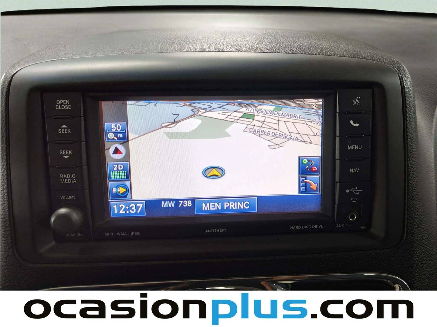 Equipamiento del Lancia Voyager Lancia Voyager 2.8 CRD Gold Auto 7 Plazas (163 CV)