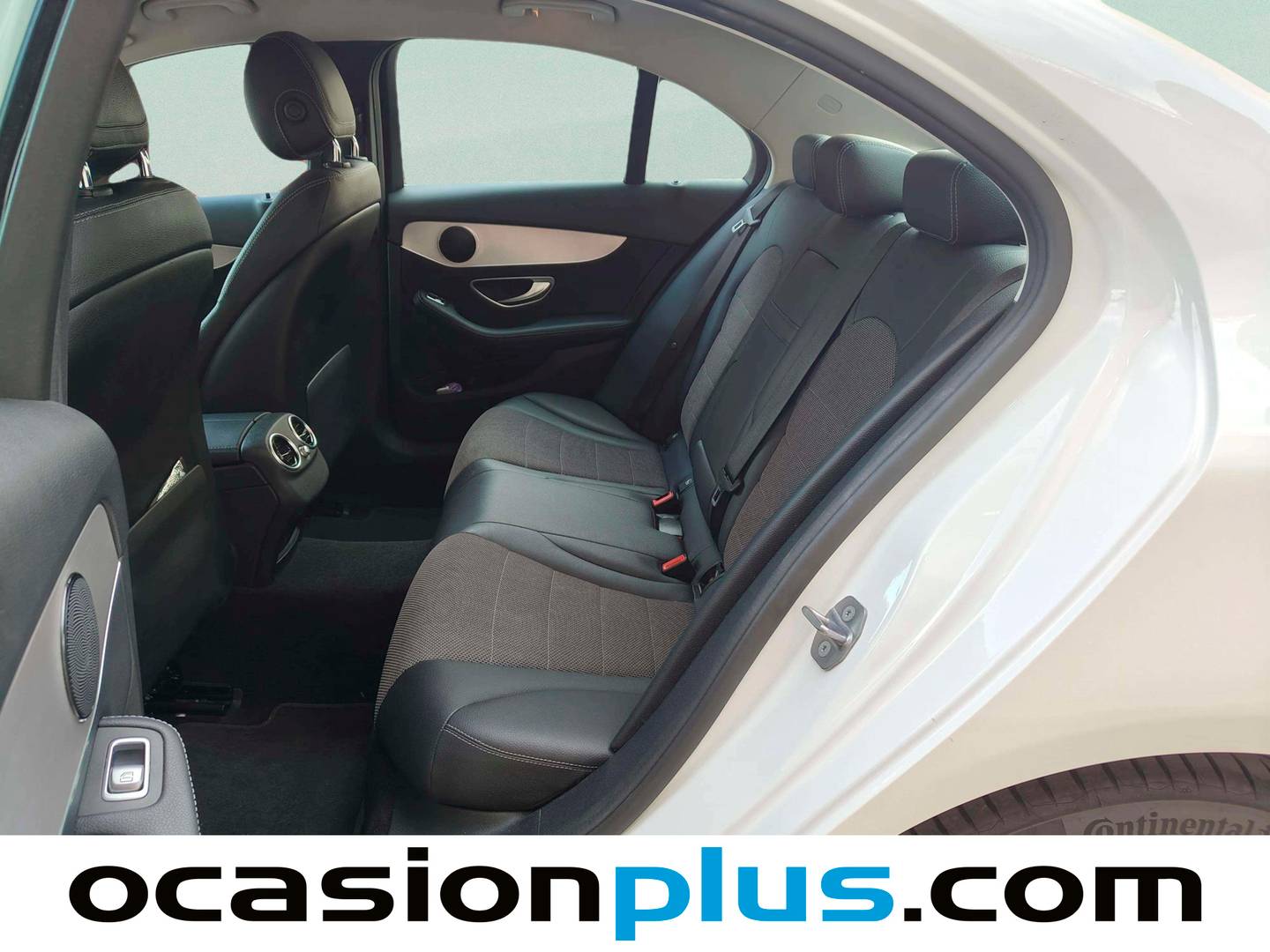 Foto asientos traseros Mercedes Clase C Mercedes Clase C 200 (184 CV) PACK AMG