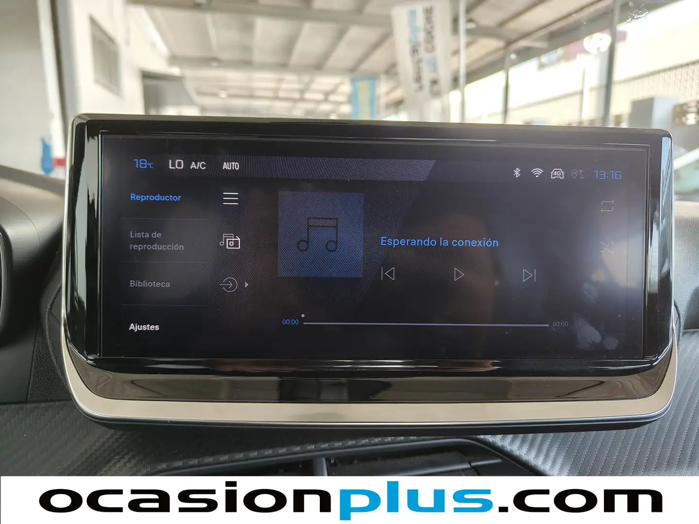 Foto Peugeot 2008 Peugeot 2008 PureTech 100 S&S Allure (100 CV)