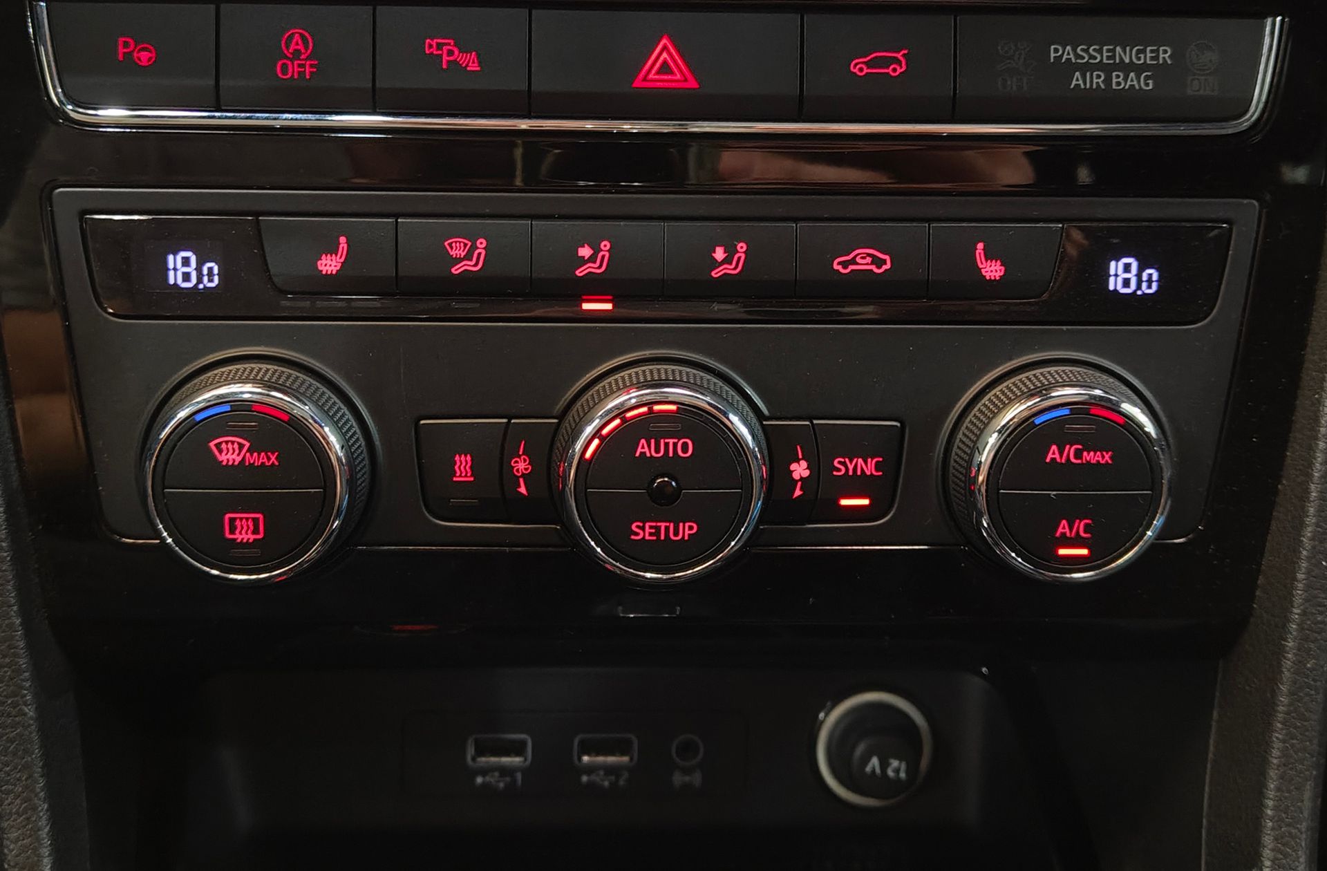 SEAT Ateca 2.0 TSI FR 4Drive DSG - foto 47