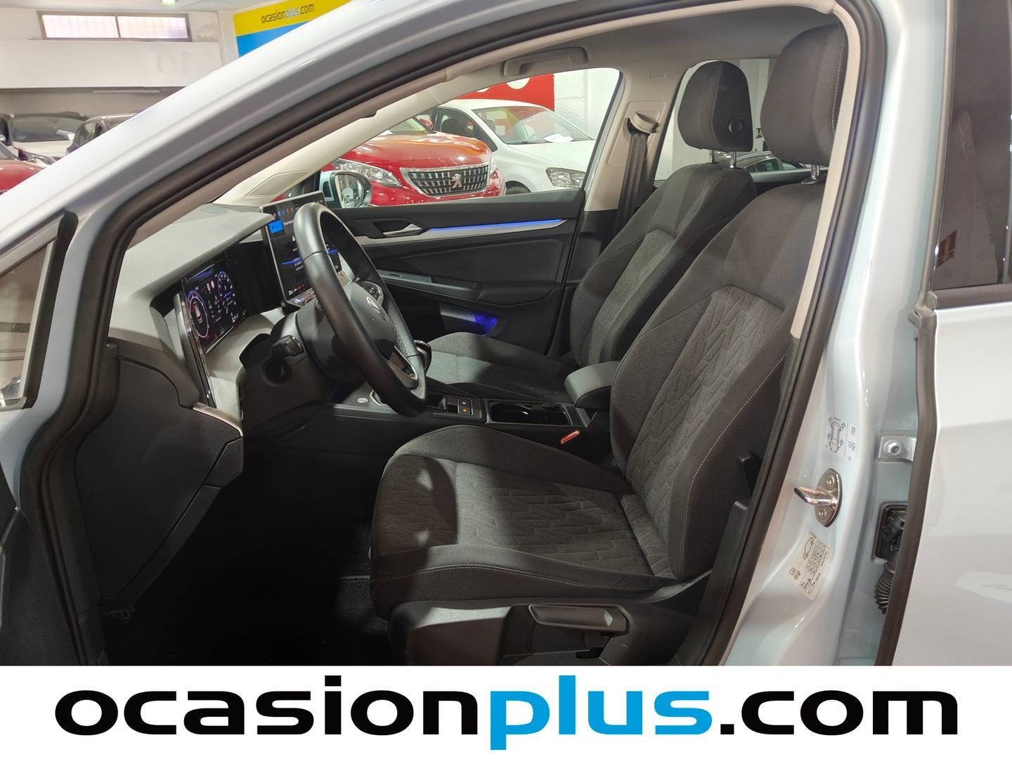 Foto asientos delanteros Volkswagen Golf Volkswagen Golf Más 1.5 TSI (116 CV)