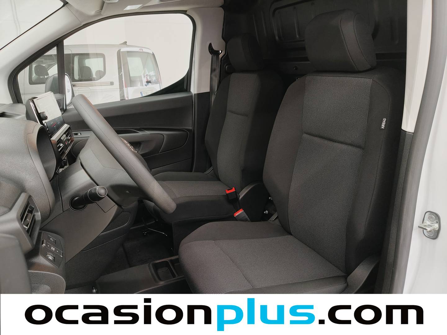 Foto asientos delanteros Fiat Doblò Fiat Dobló Furgón BlueHDi 100 M (100 CV)