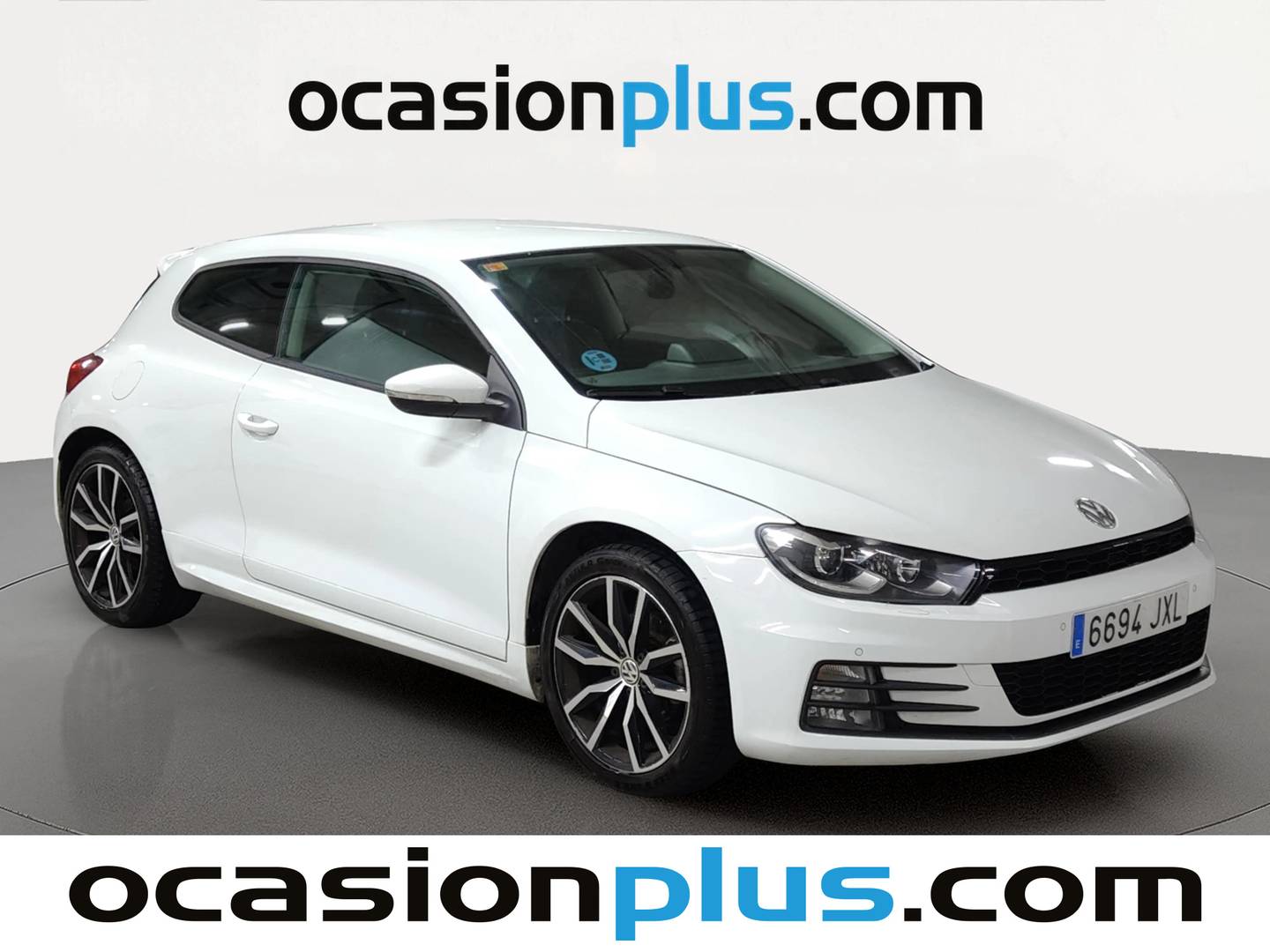 Foto delantera Volkswagen Scirocco Volkswagen Scirocco Typhoon by R-Line 1.4 TSI BMT (125 CV) derecha