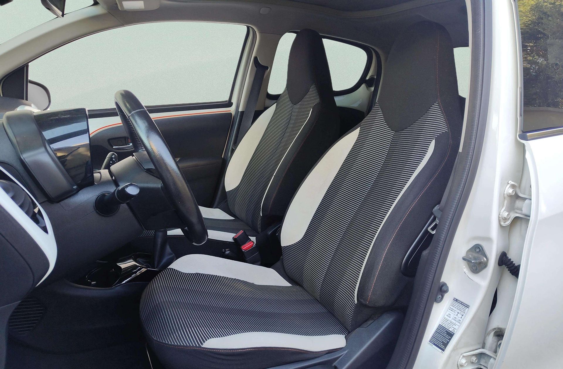 Peugeot 108 1.2 PureTech Roland Garros Top! - foto 9