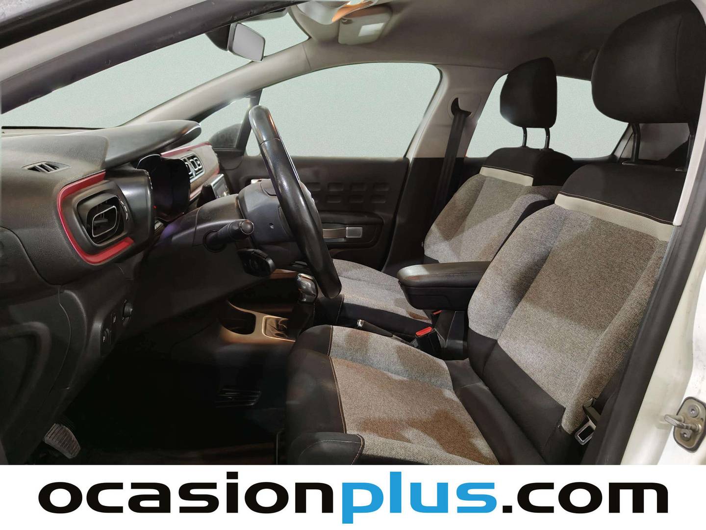 Foto asientos traseros Citroën C3 Citroën C3 PureTech 82 Feel (83 CV)